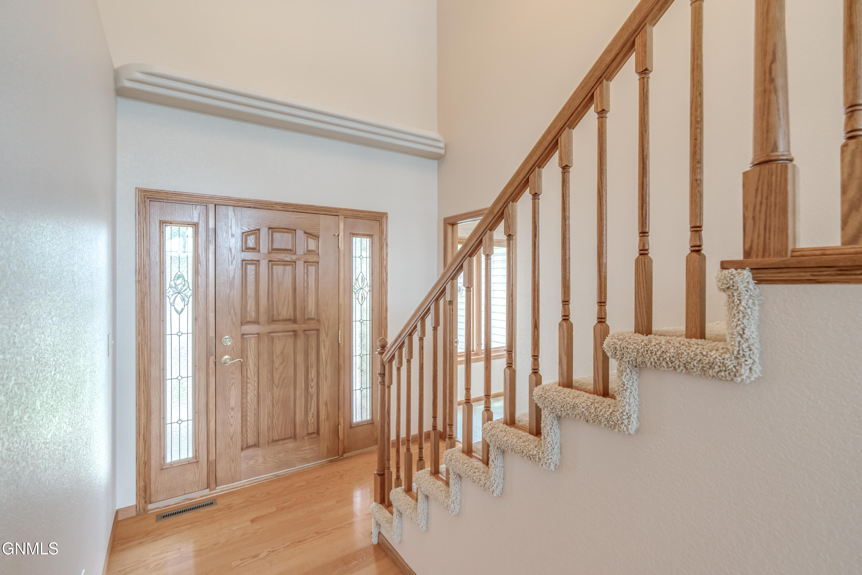 584 Cottonwood Loop