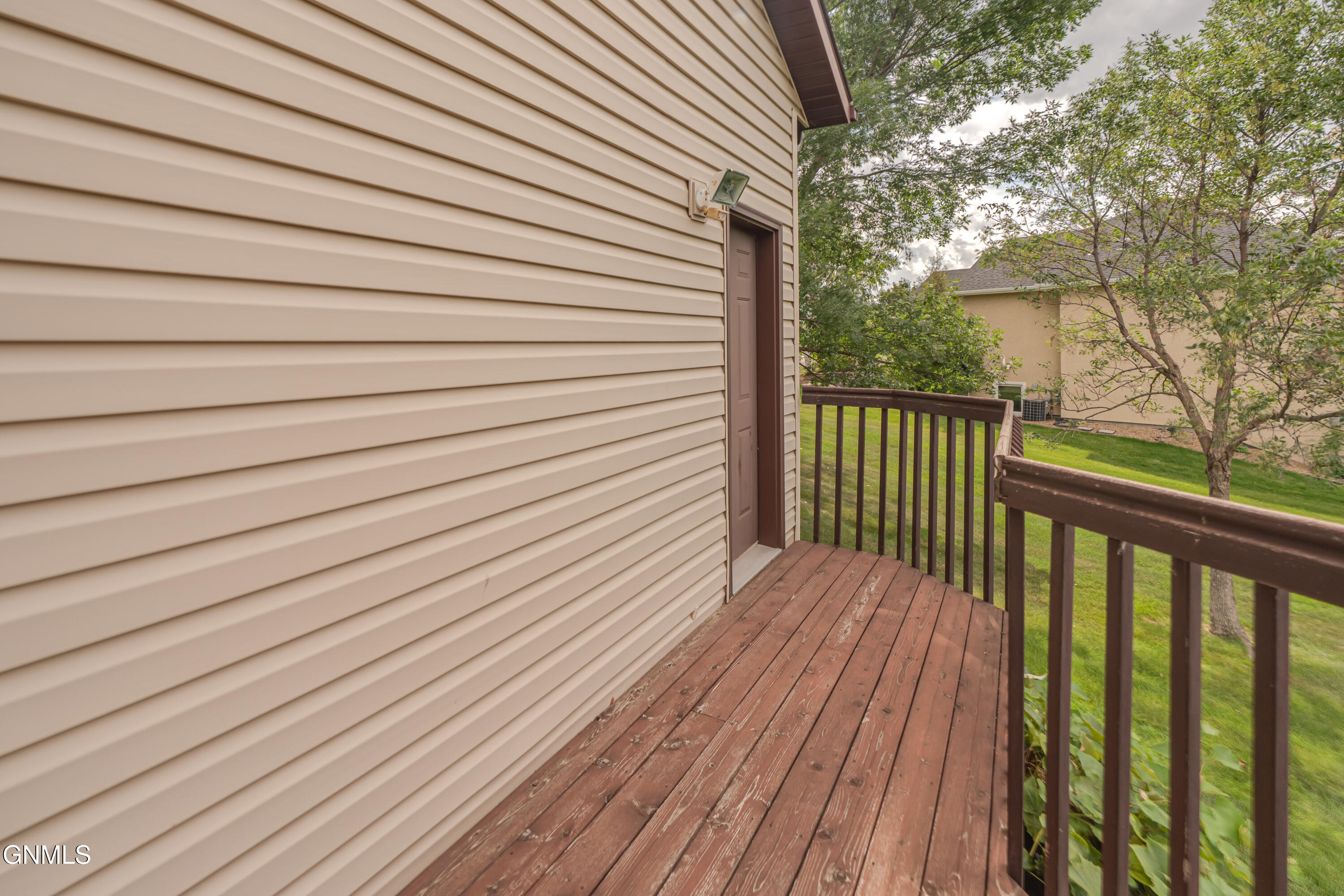584 Cottonwood Loop