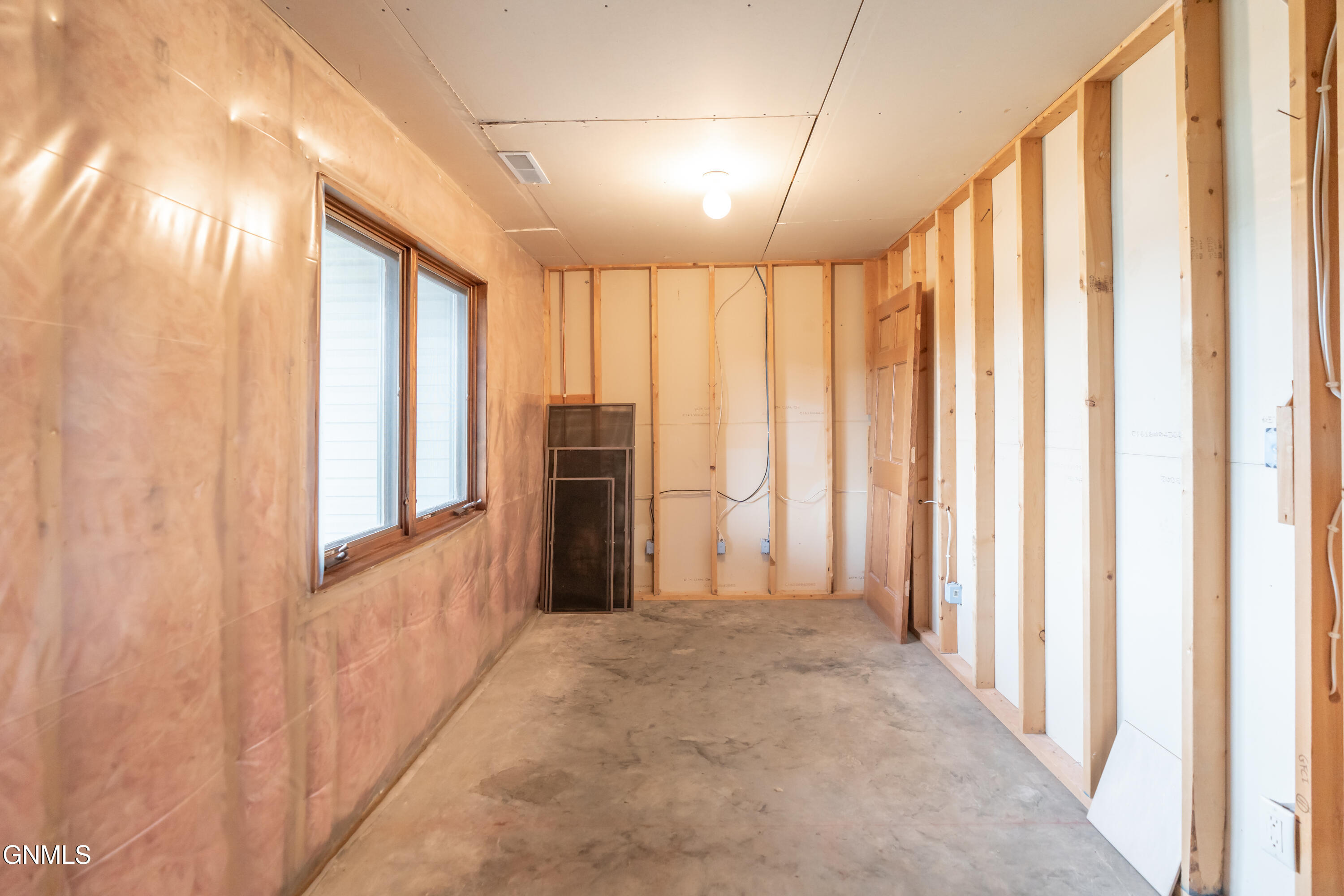 584 Cottonwood Loop