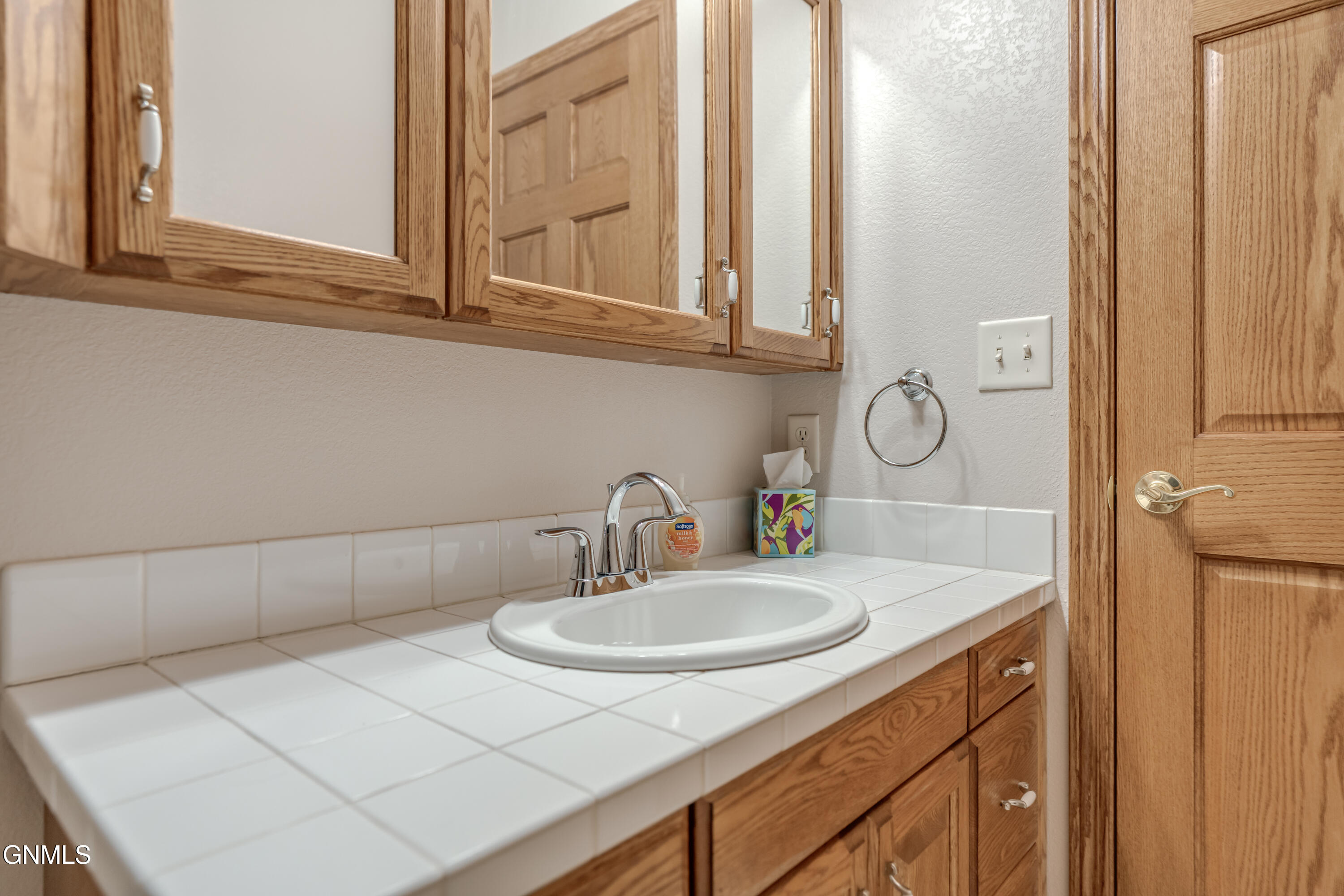 584 Cottonwood Loop
