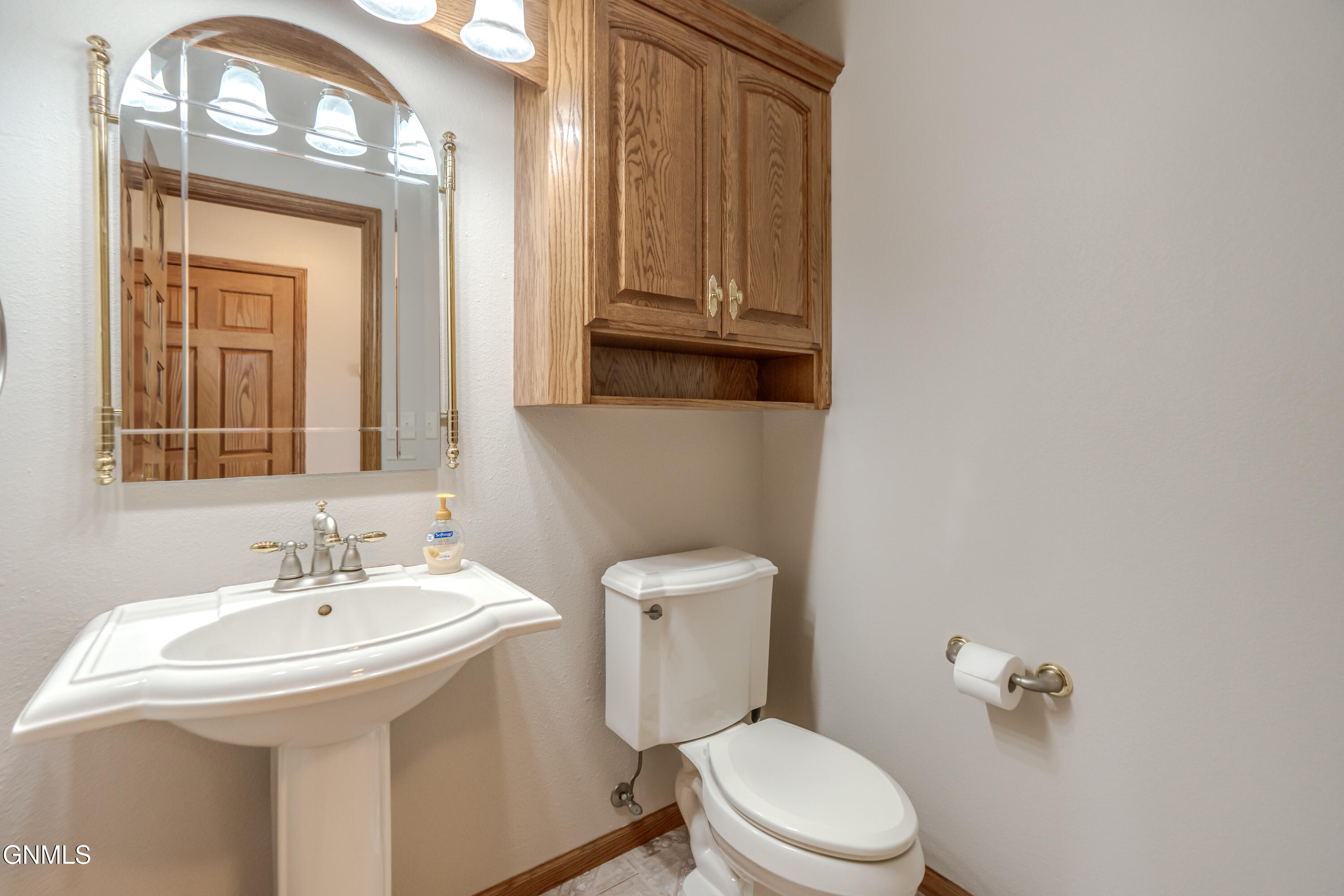 584 Cottonwood Loop