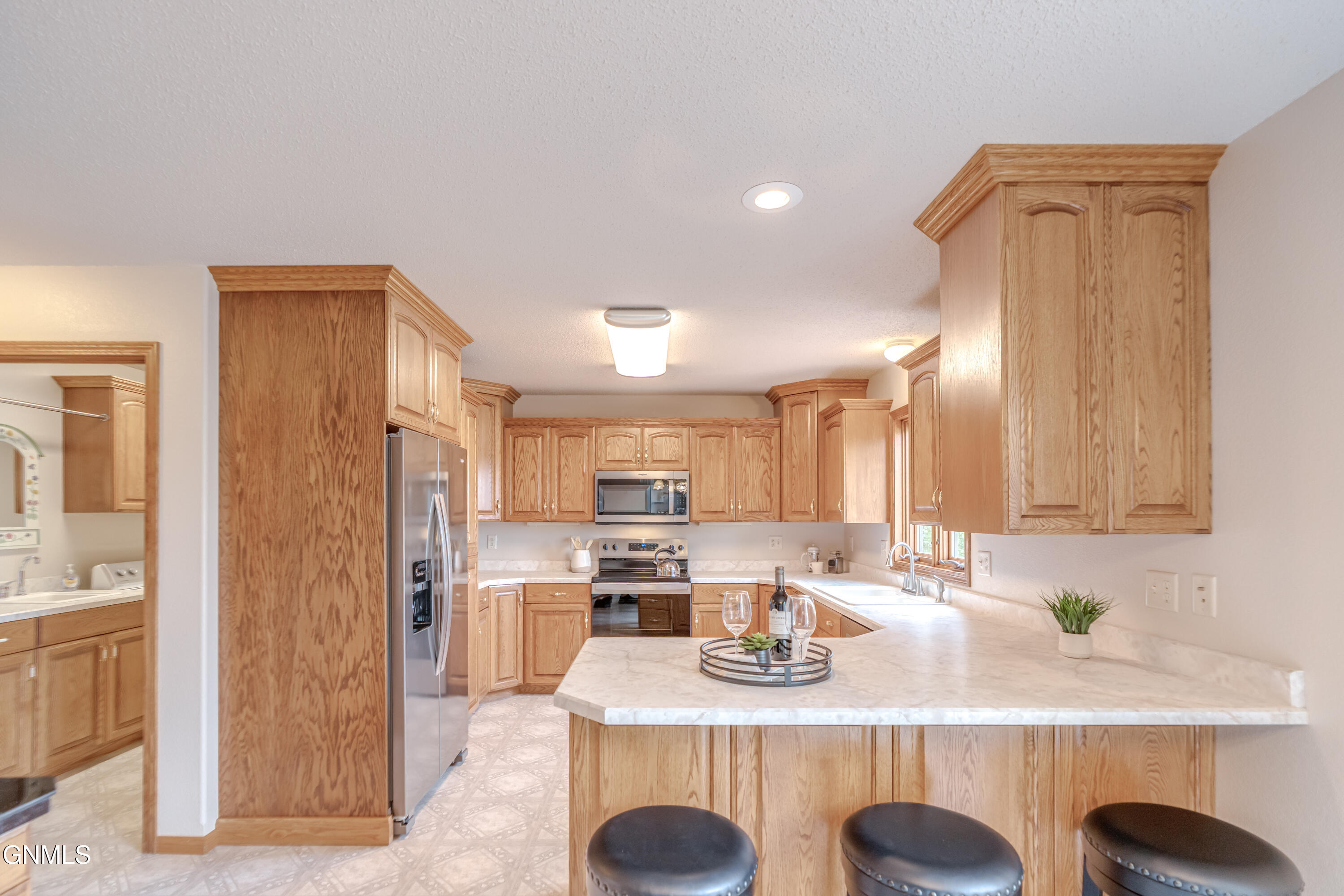 584 Cottonwood Loop