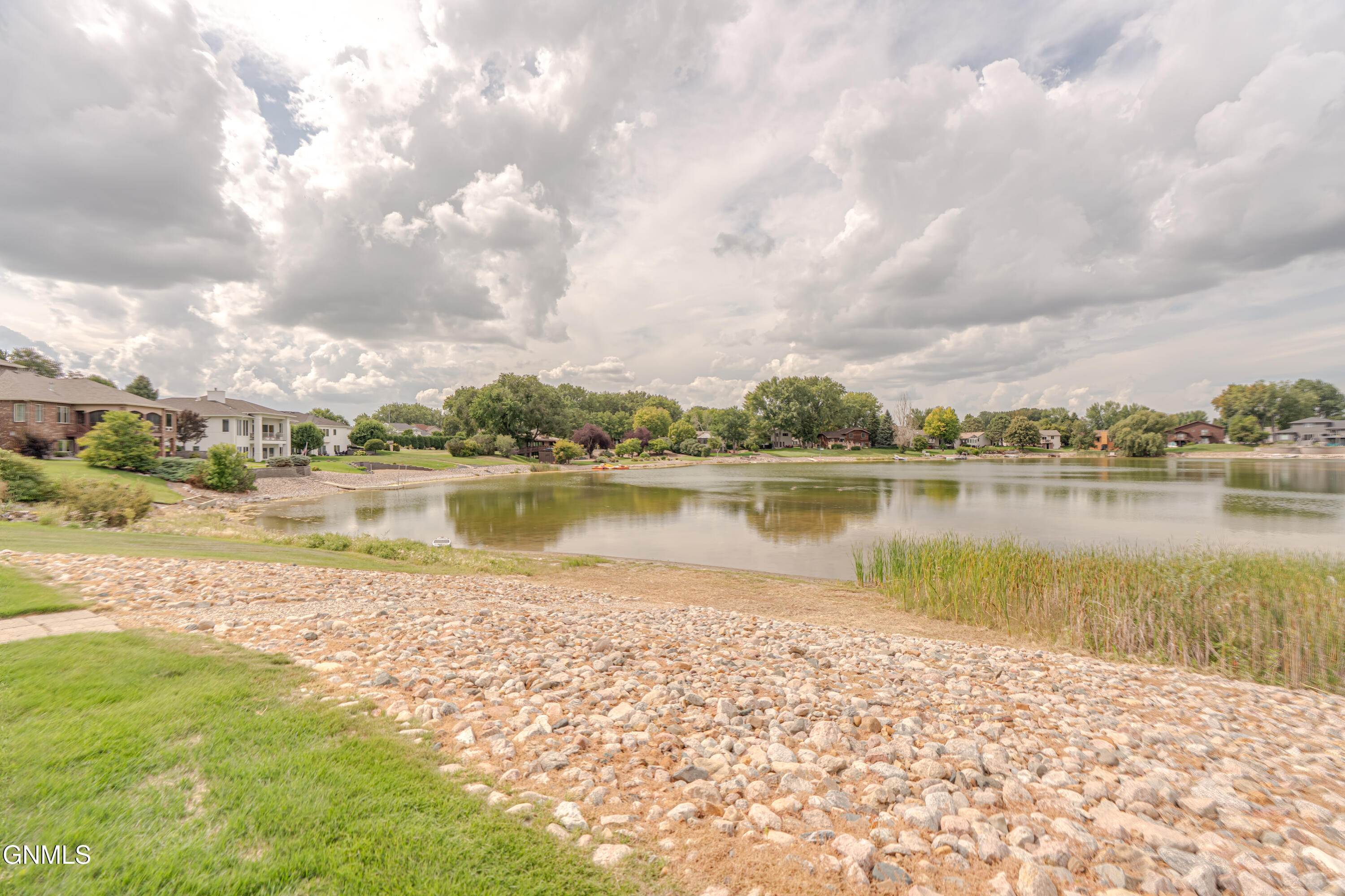 584 Cottonwood Loop