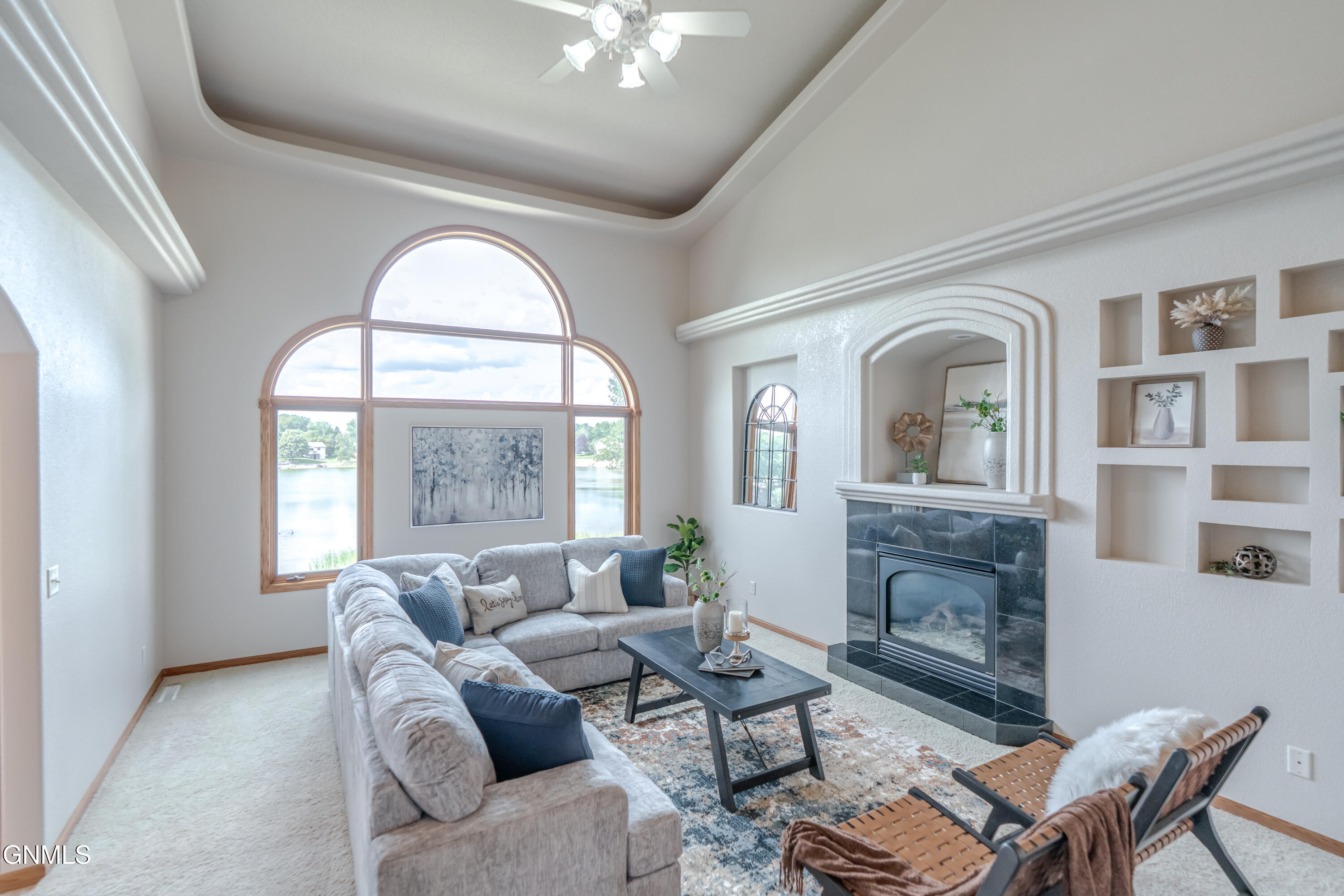584 Cottonwood Loop