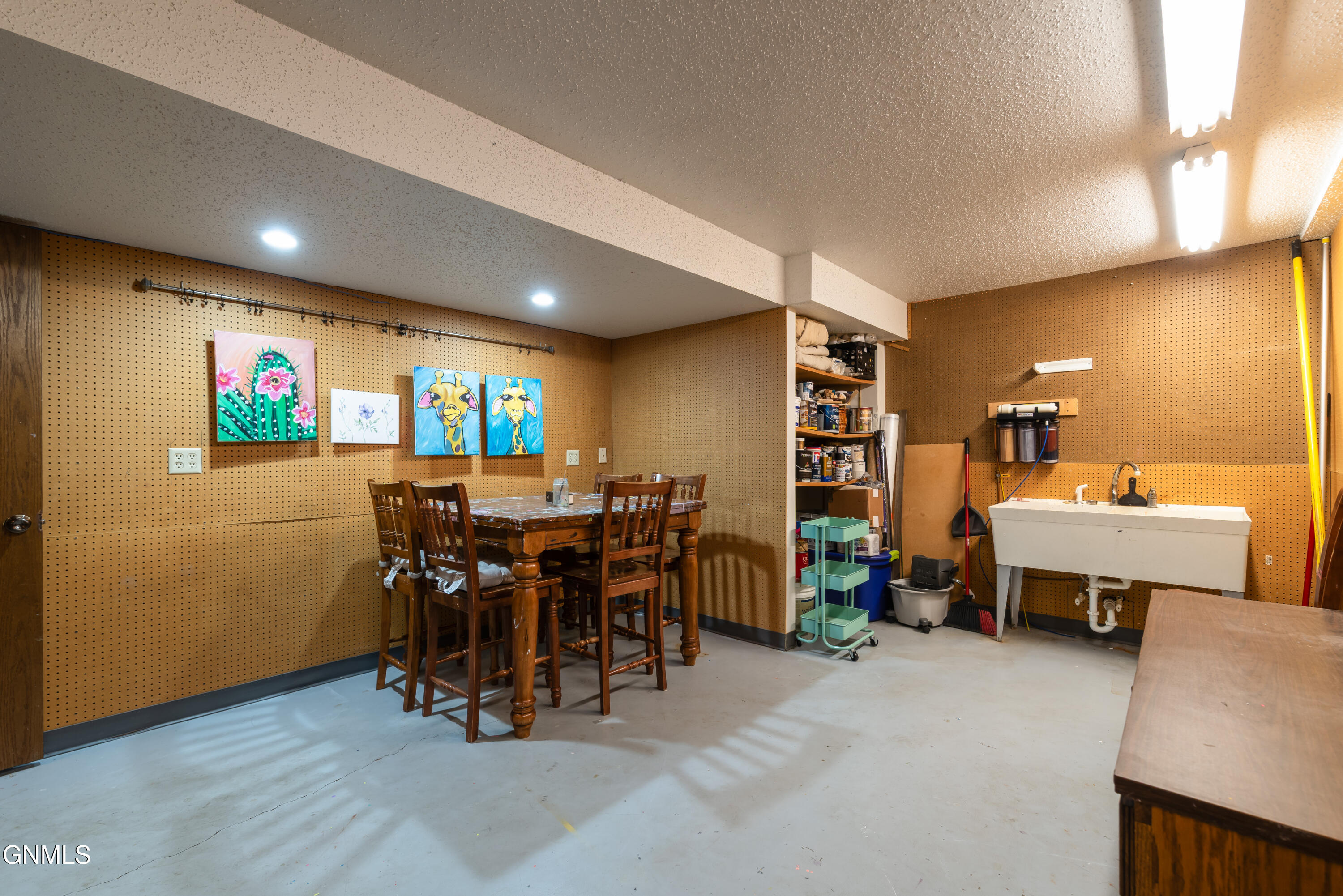 3505 Overlook Drive