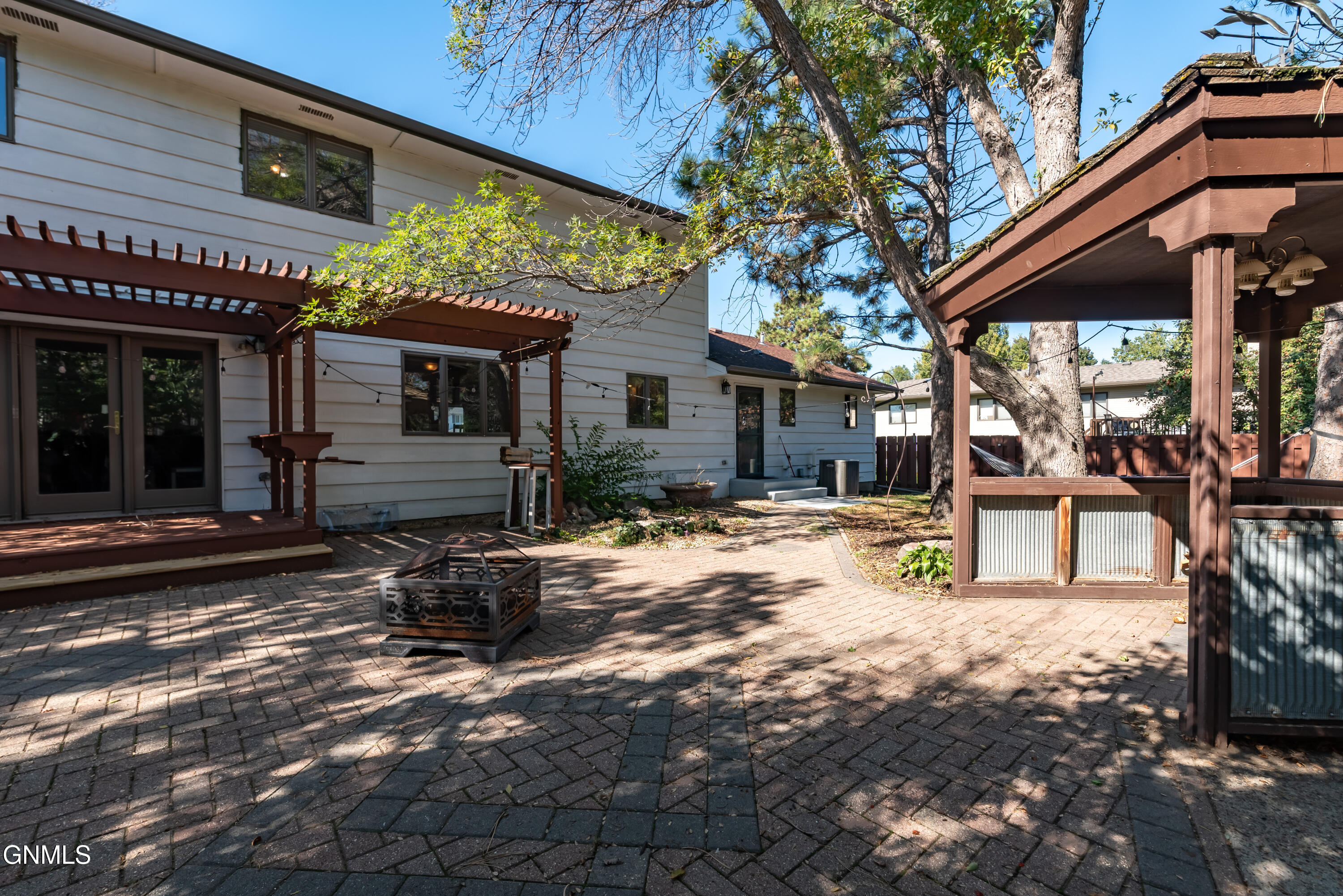 3505 Overlook Drive