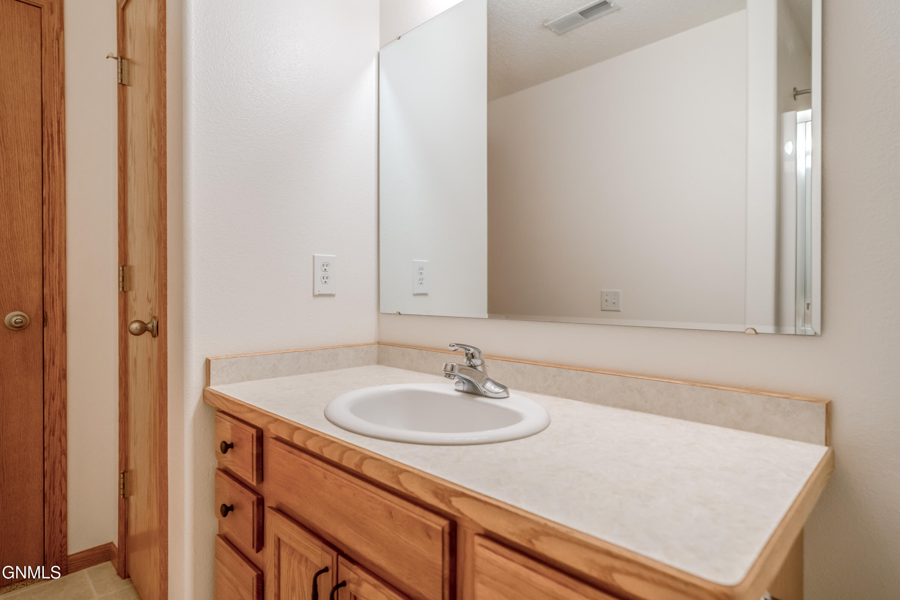 3125 Wisconsin Drive