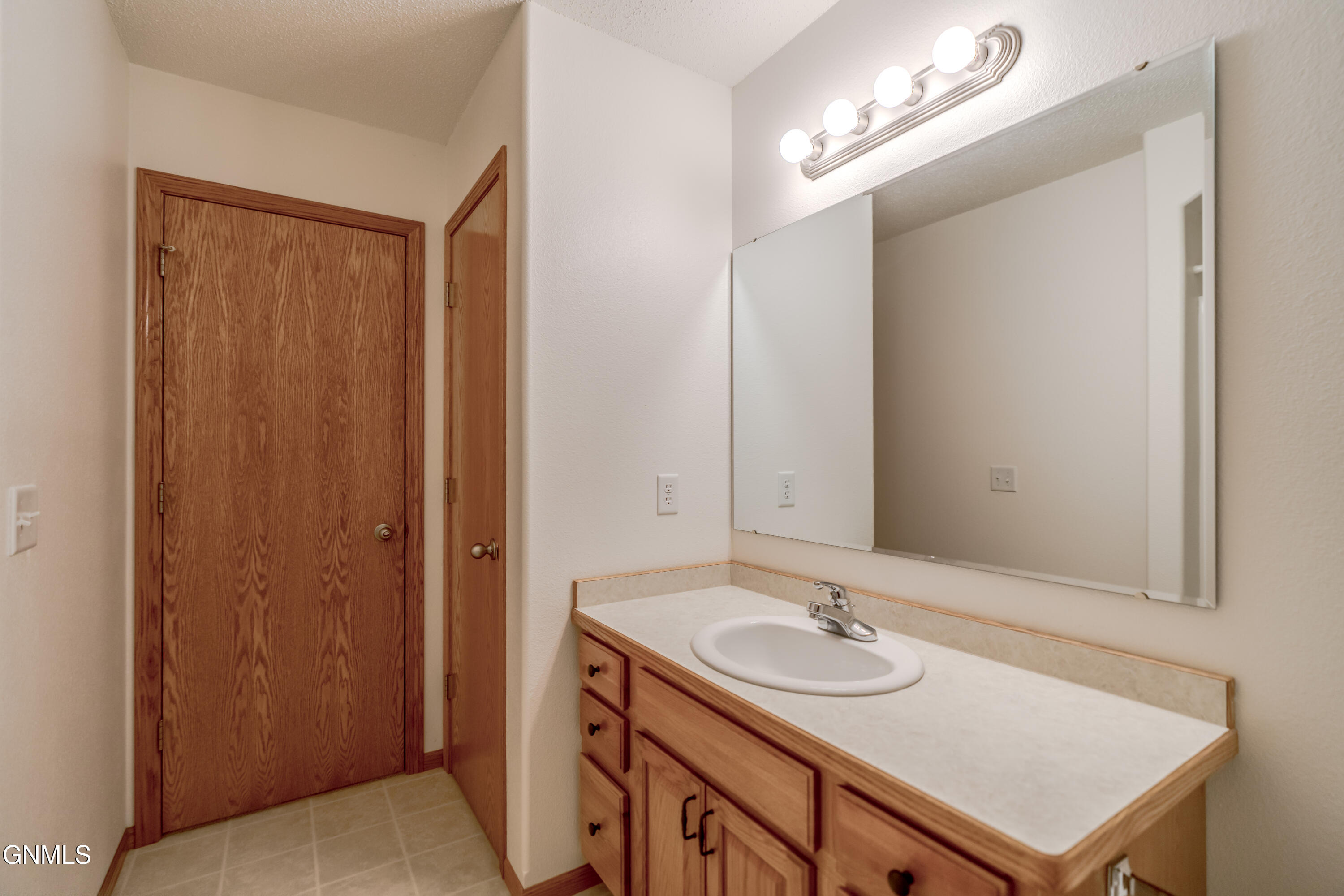 3125 Wisconsin Drive