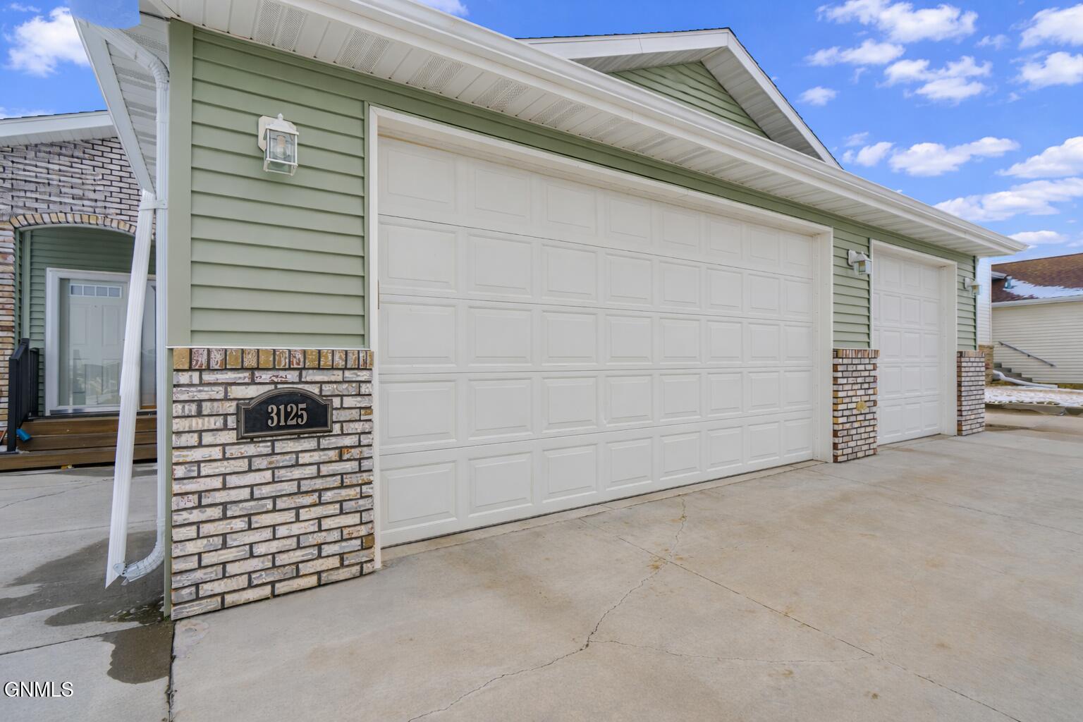 3125 Wisconsin Drive