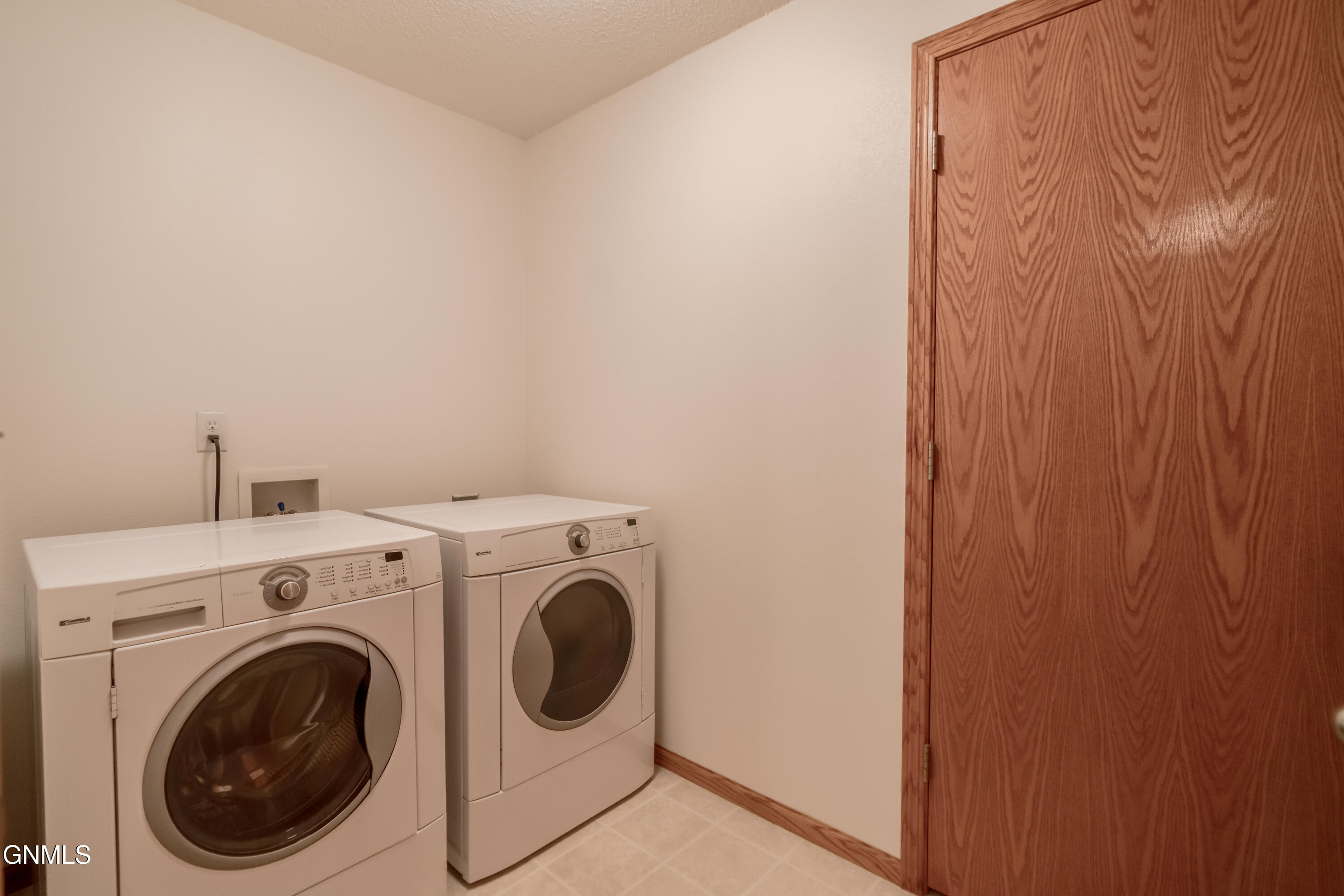 3125 Wisconsin Drive