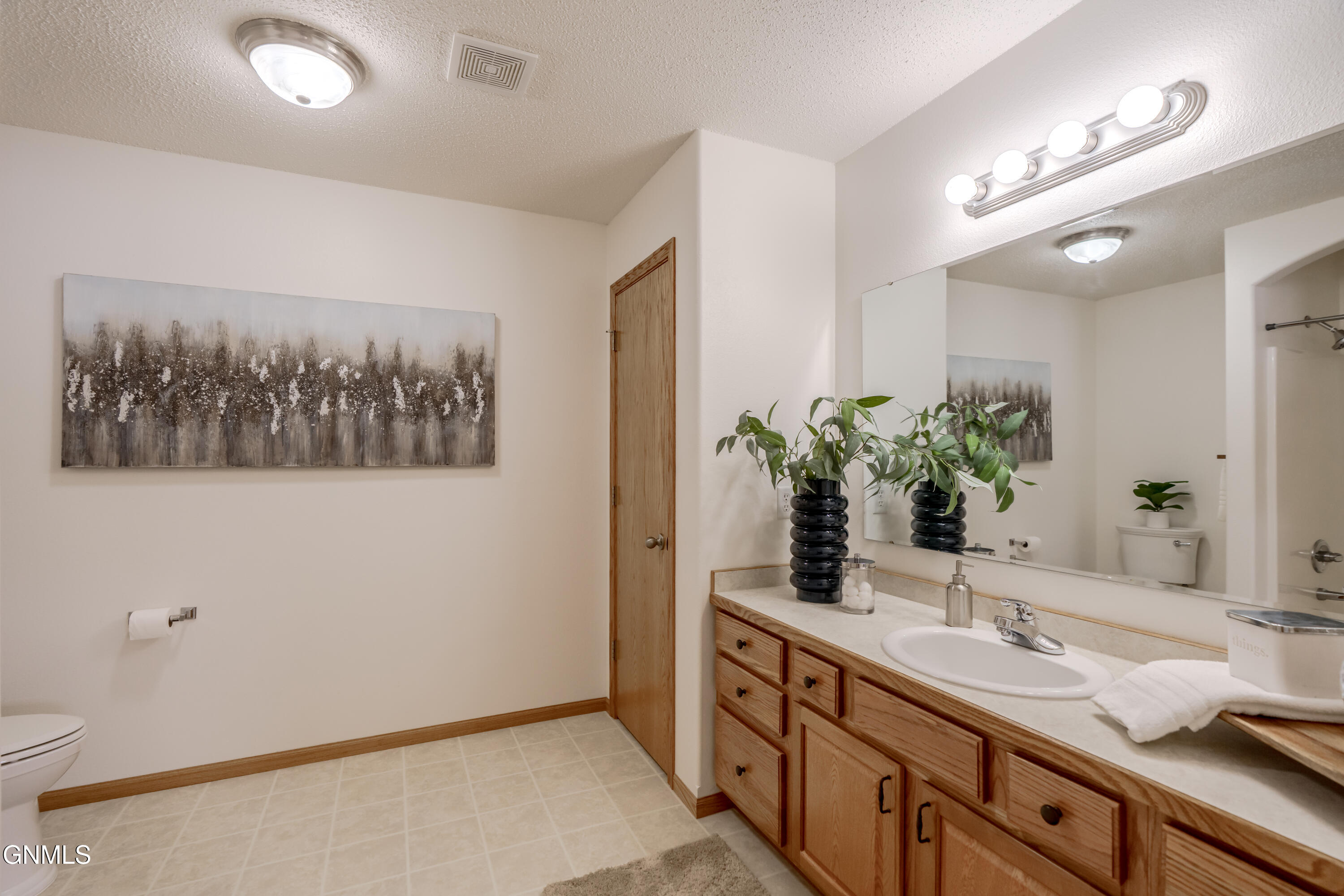 3125 Wisconsin Drive