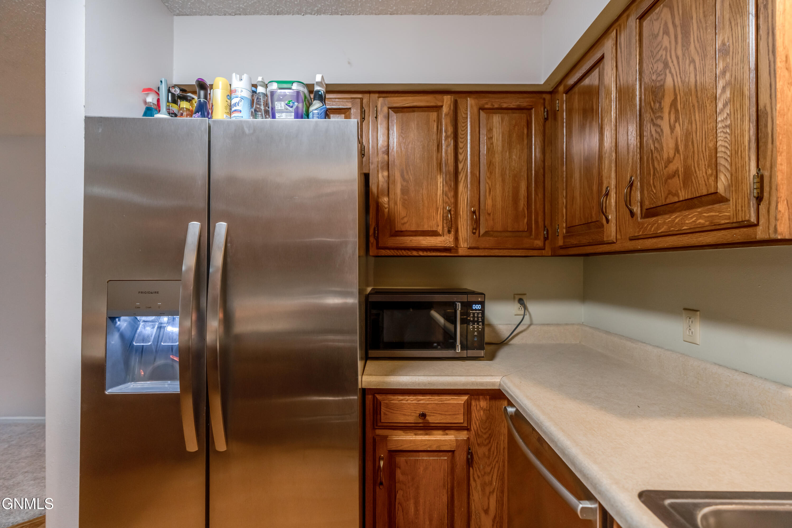 3249 Montreal Street