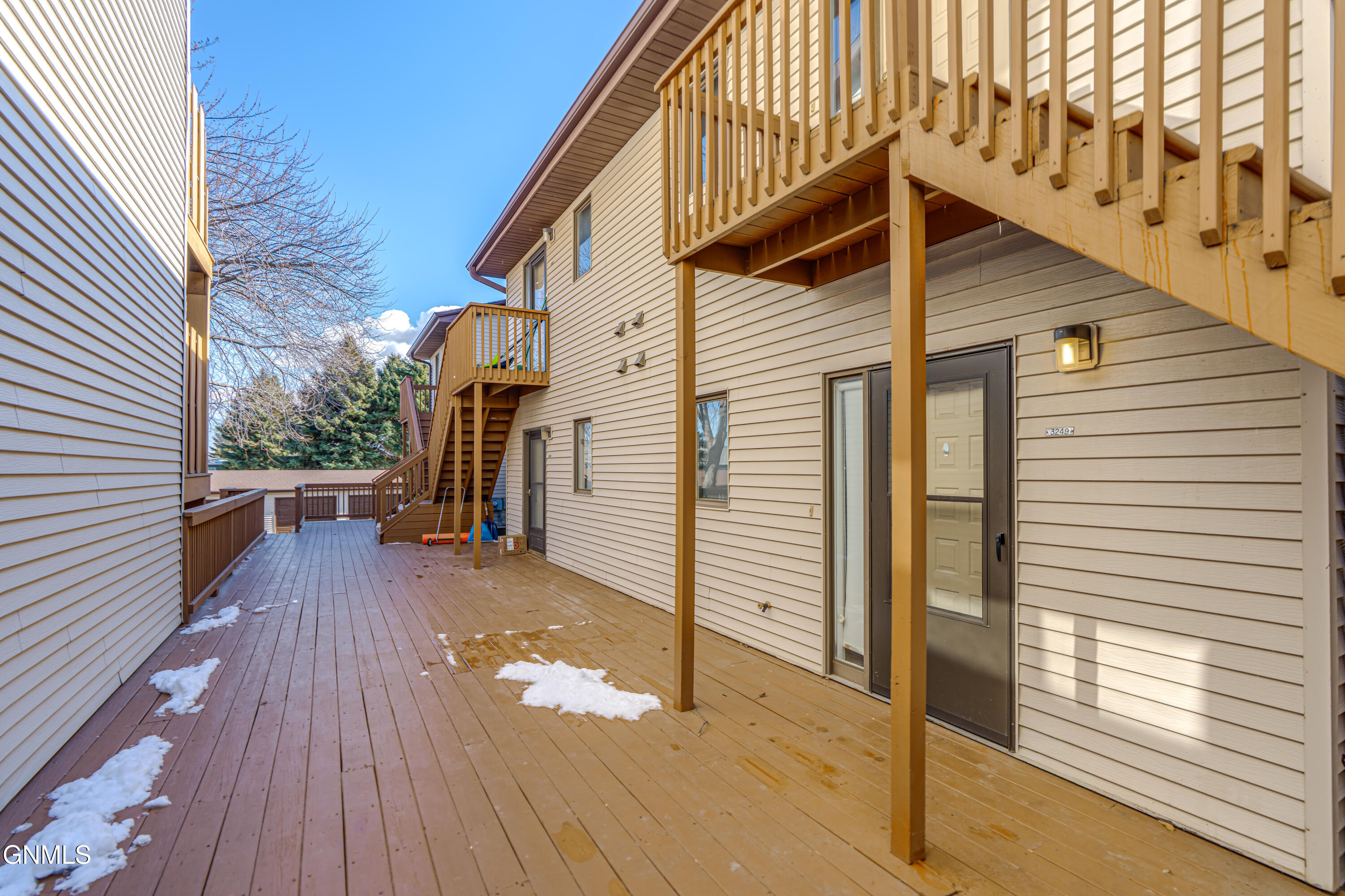 3249 Montreal Street