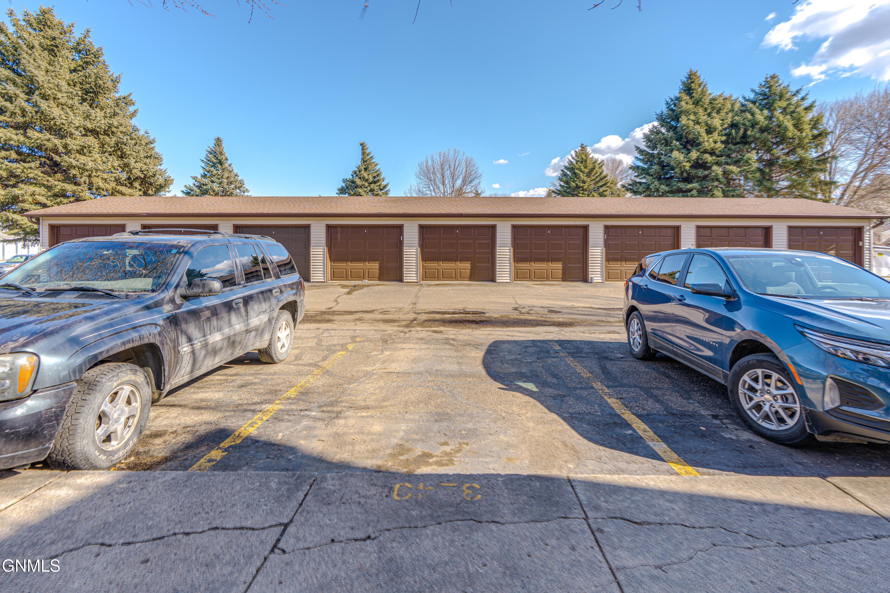 3249 Montreal Street