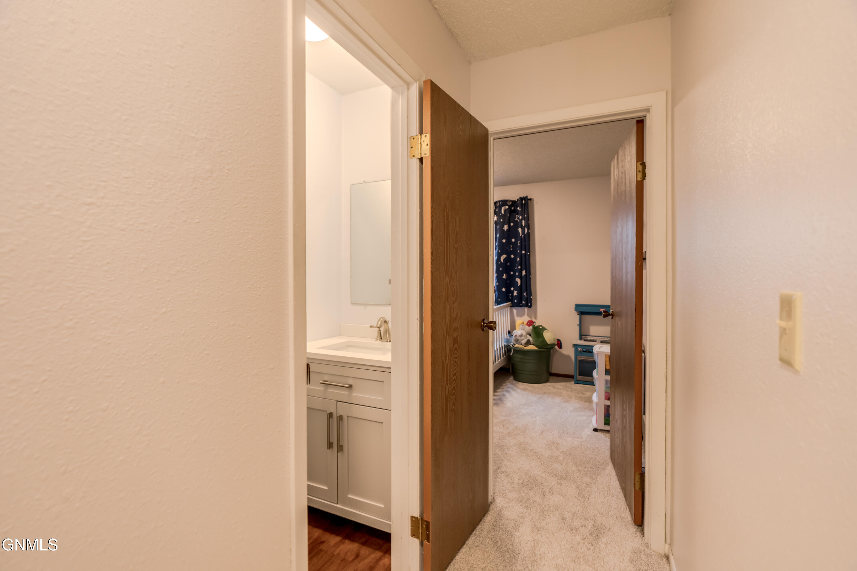 3249 Montreal Street