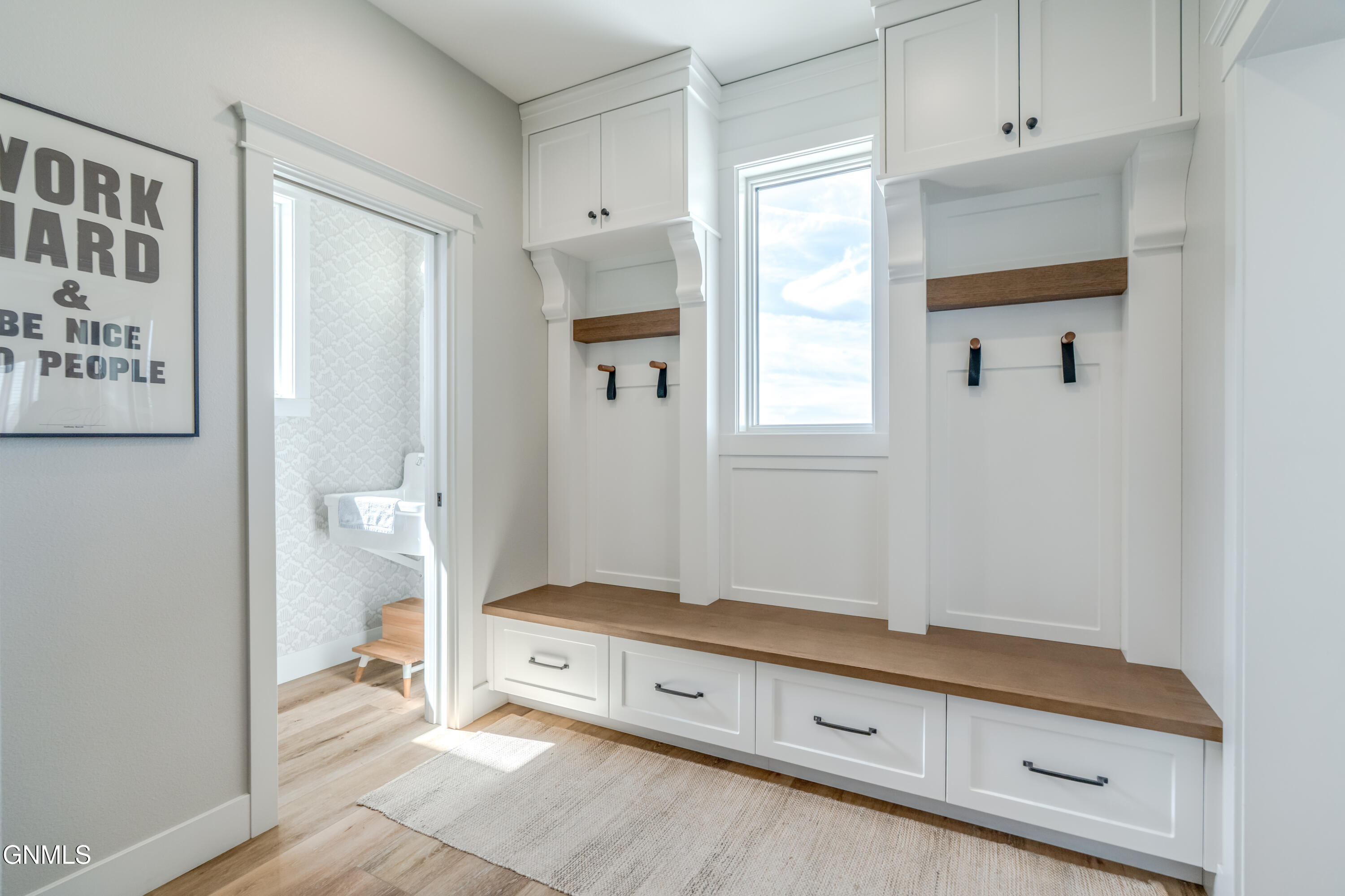 3312 Promontory Drive