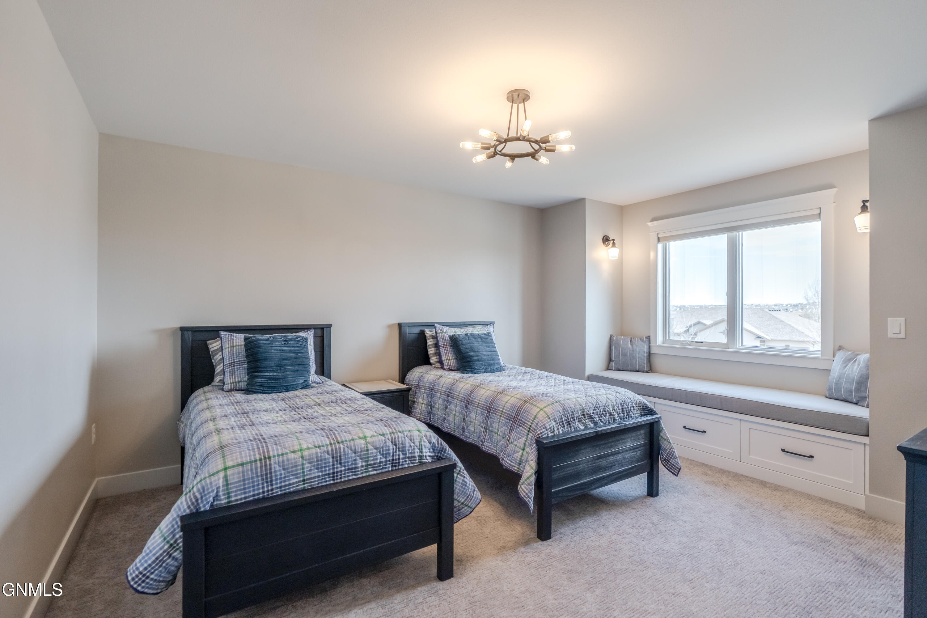 3312 Promontory Drive