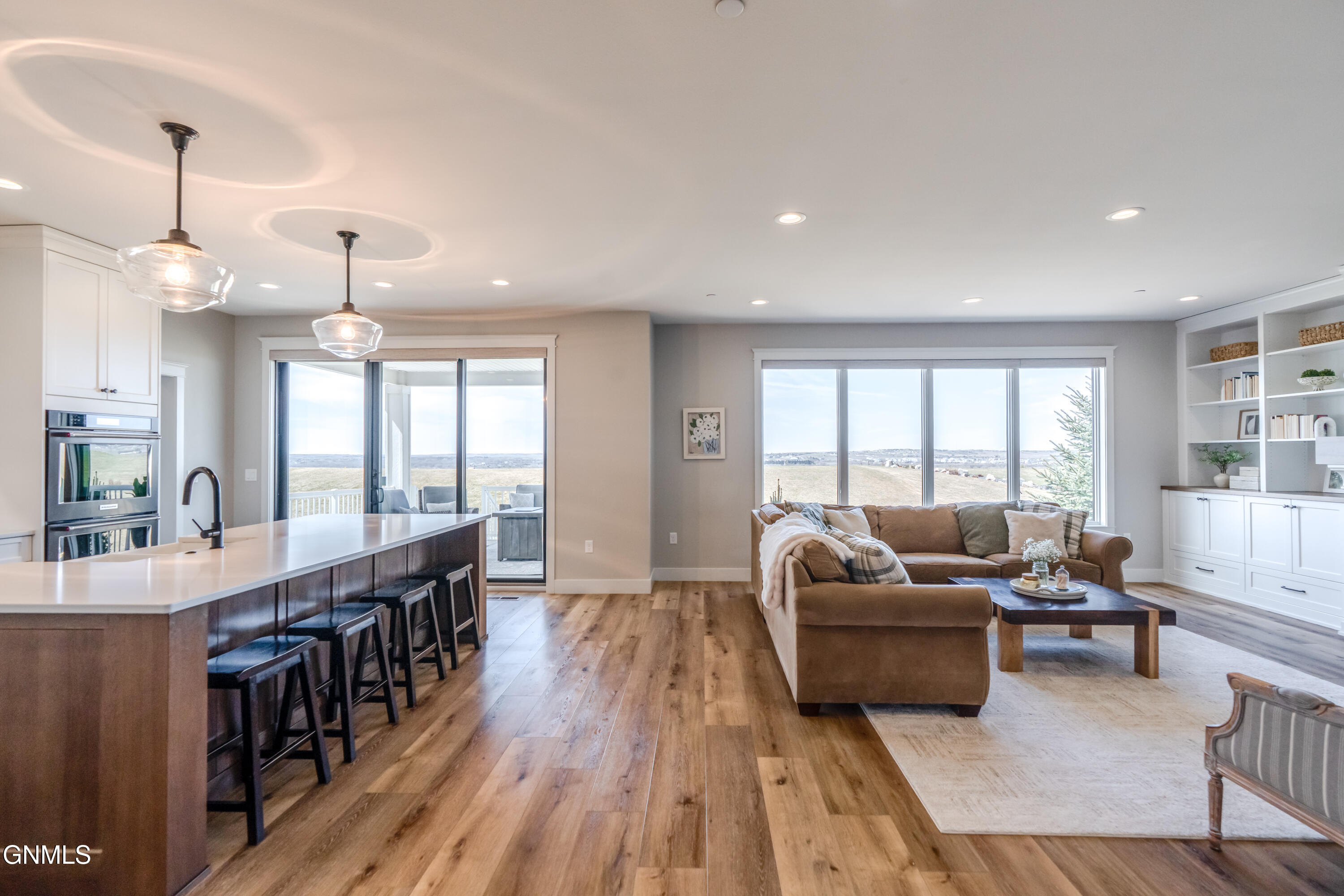 3312 Promontory Drive