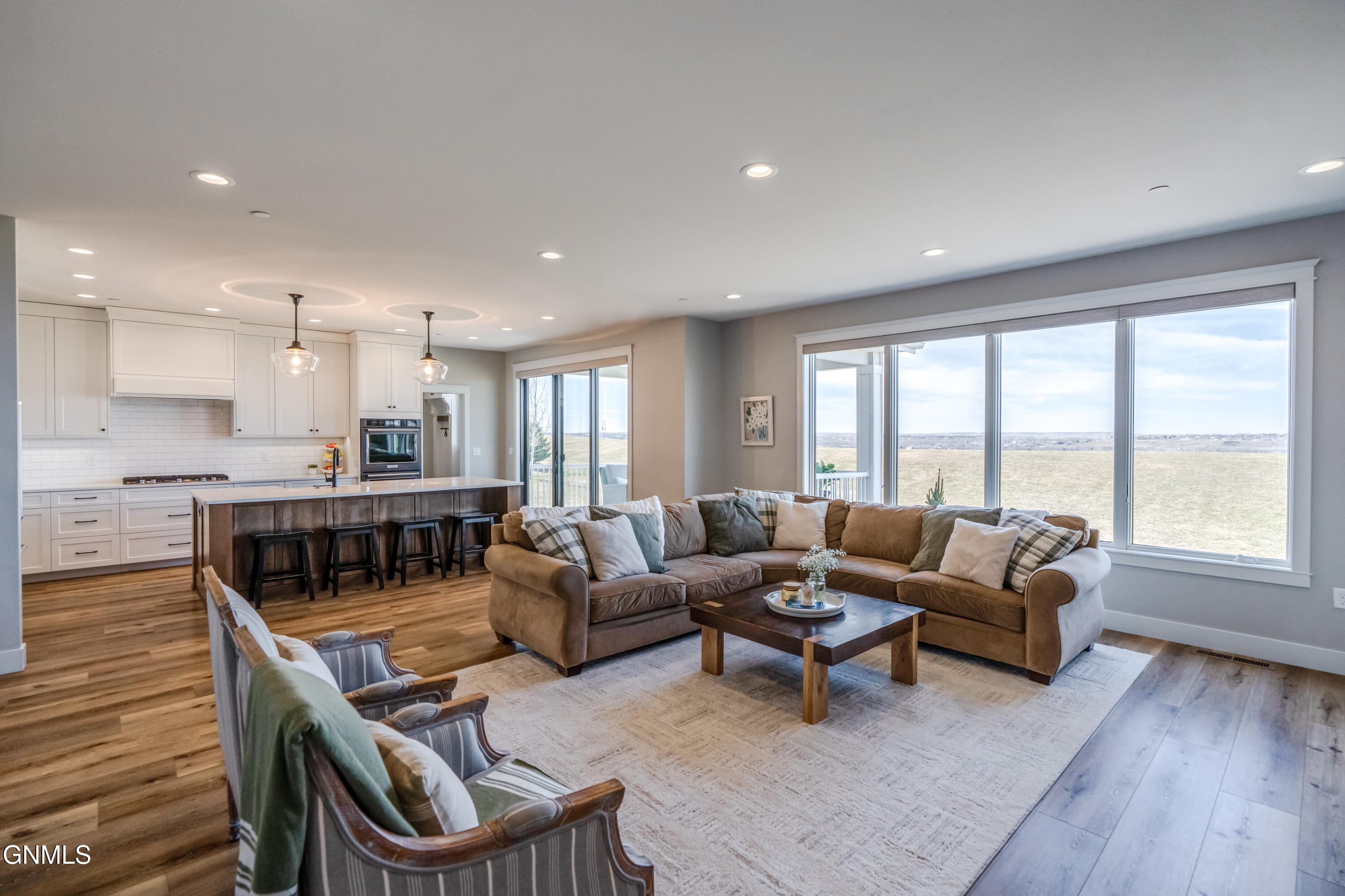 3312 Promontory Drive