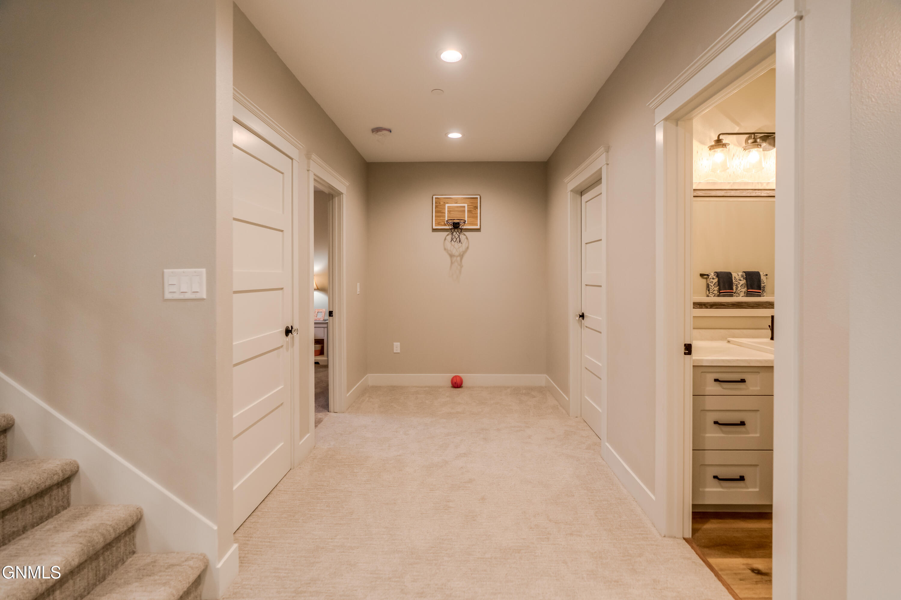 3312 Promontory Drive