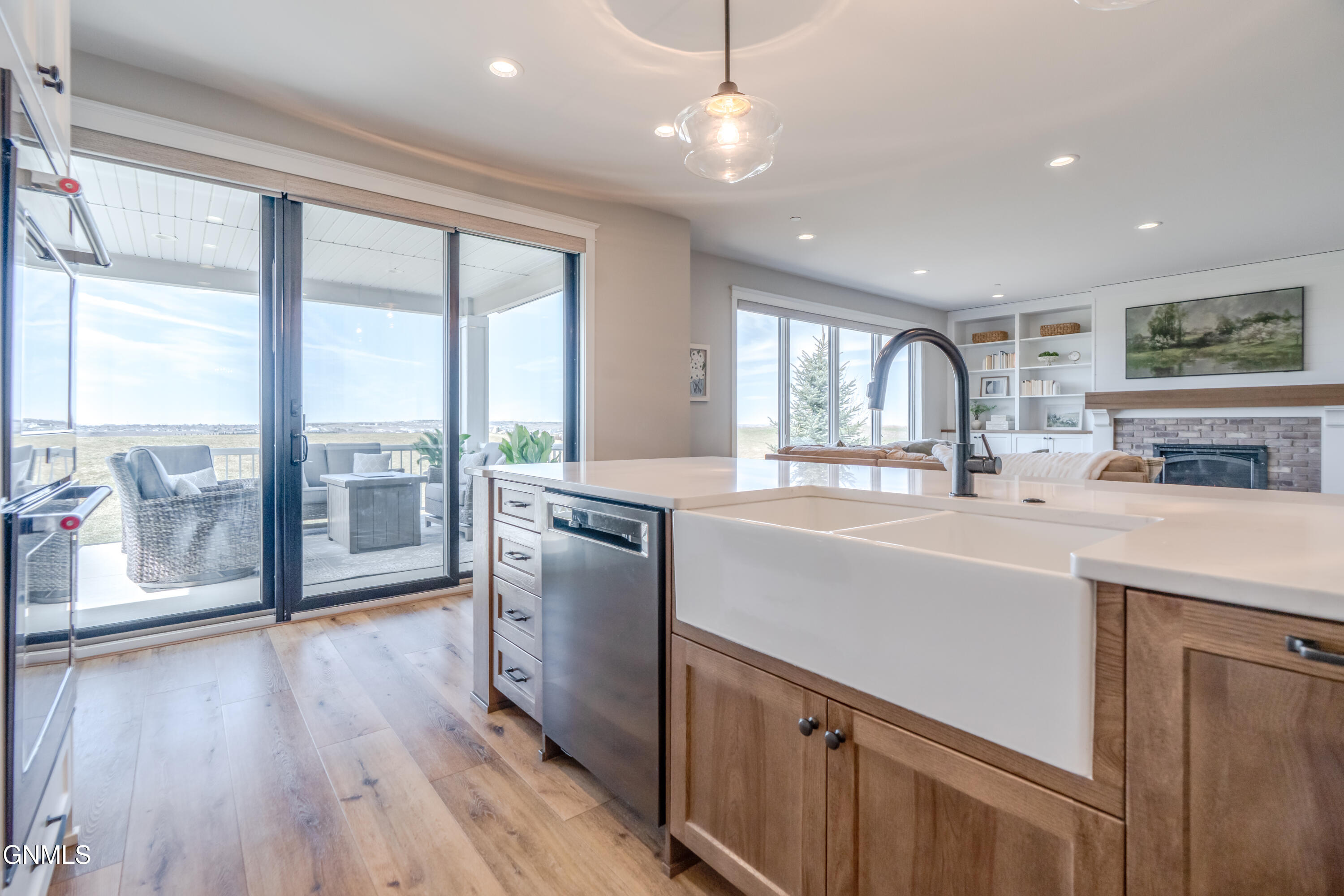 3312 Promontory Drive