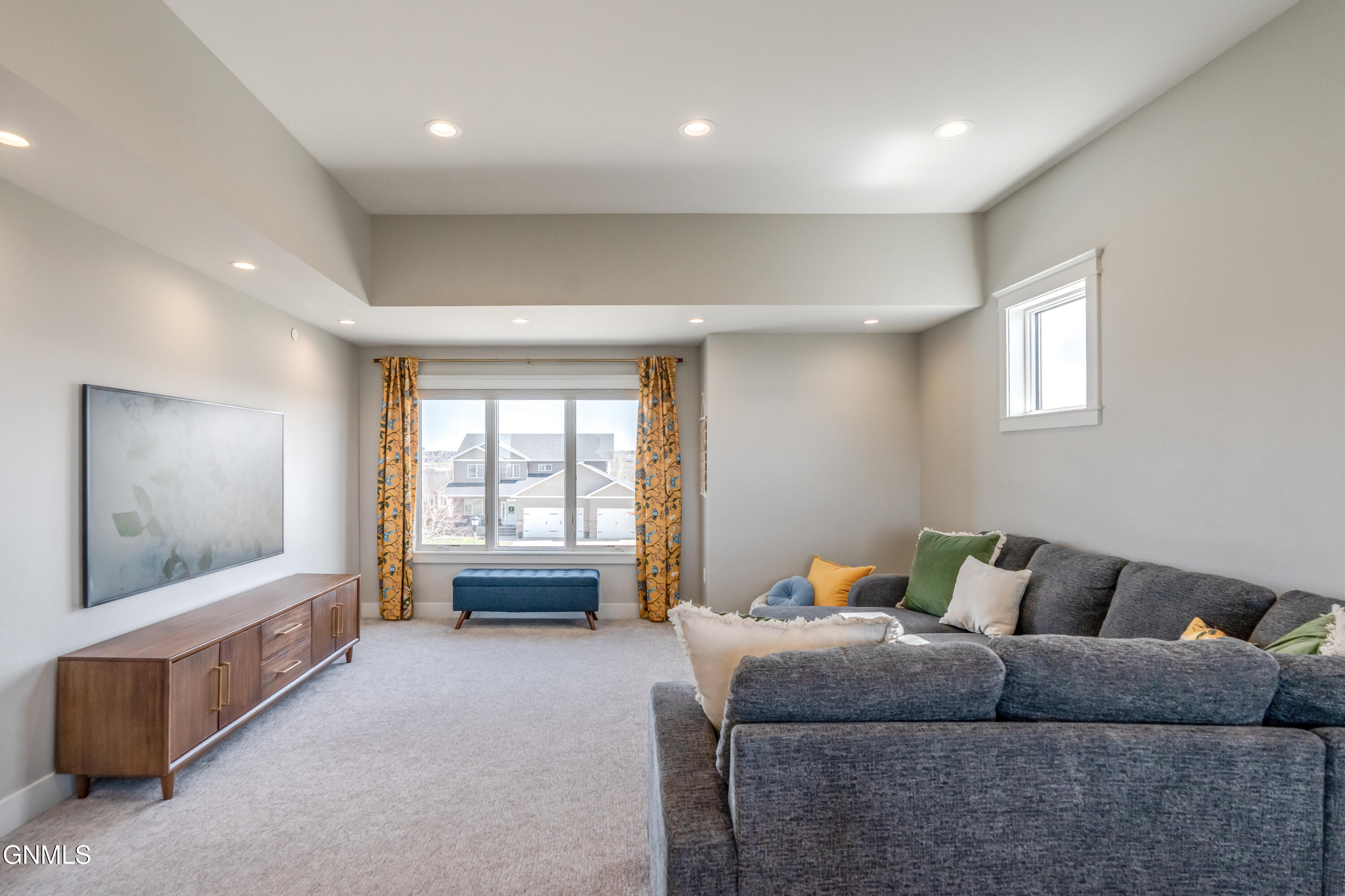 3312 Promontory Drive