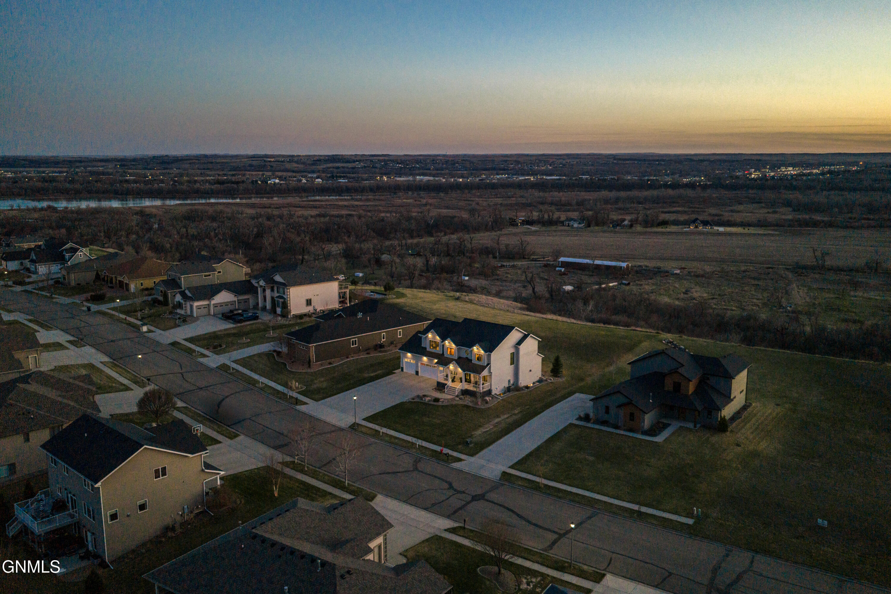 3312 Promontory Drive