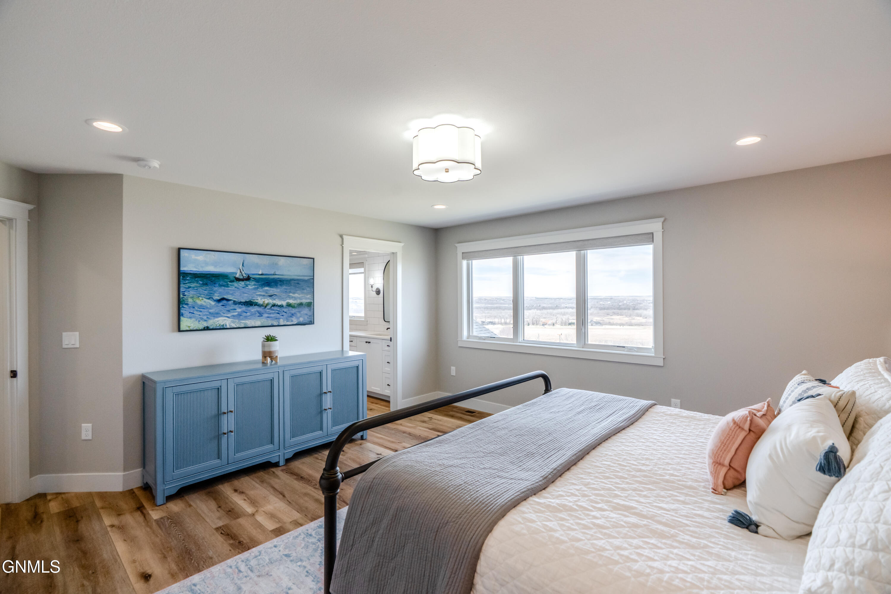 3312 Promontory Drive