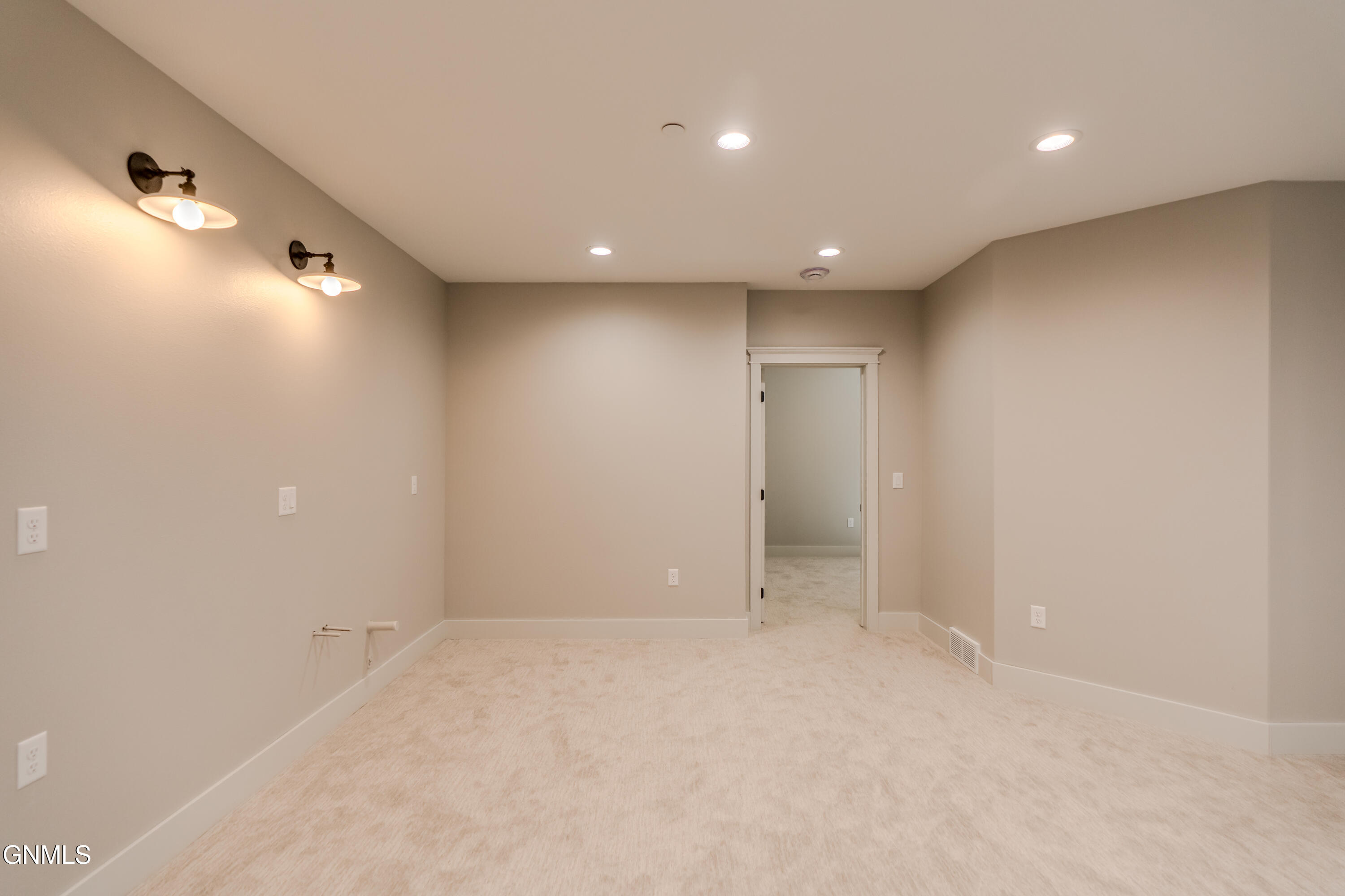 3312 Promontory Drive