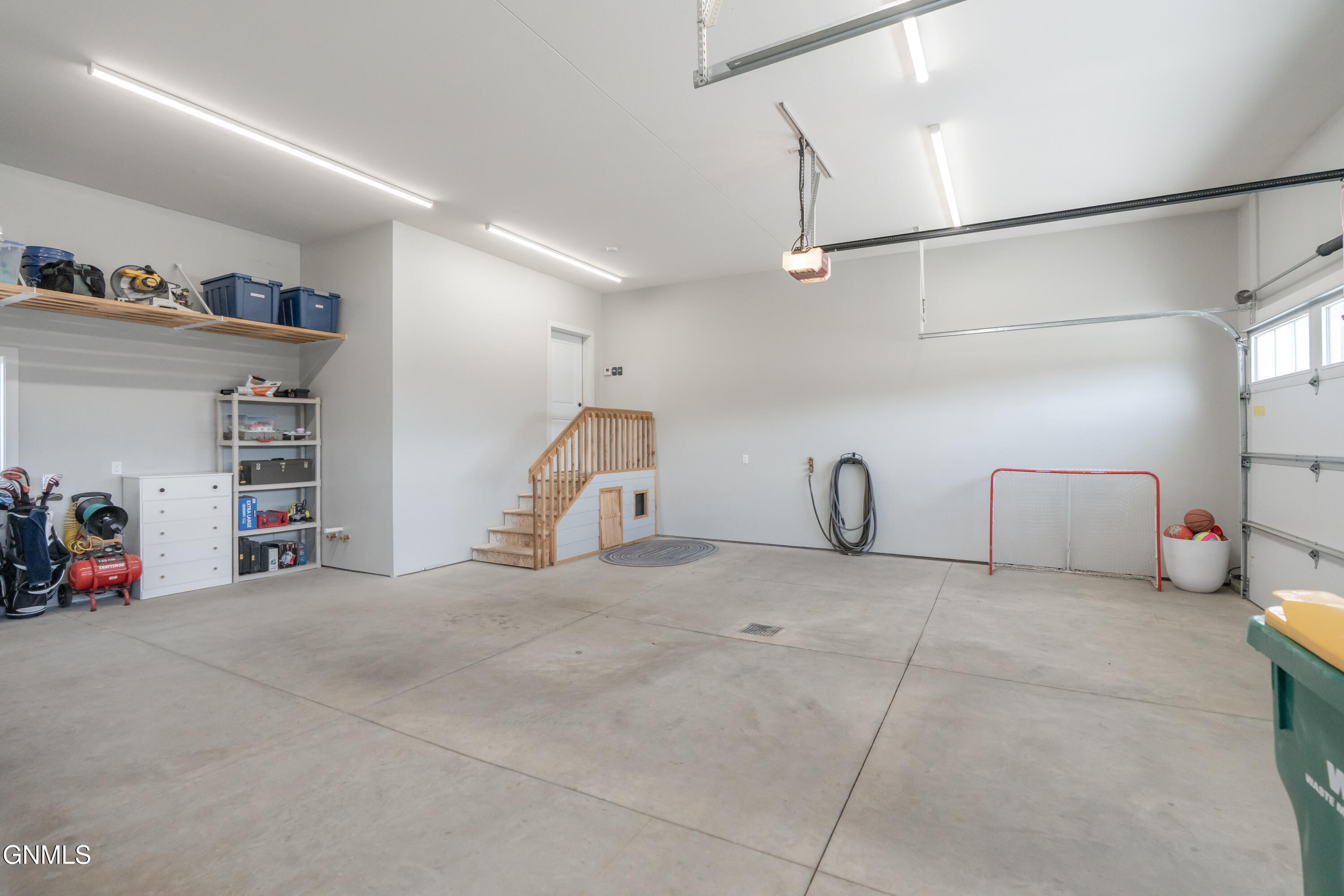 3312 Promontory Drive