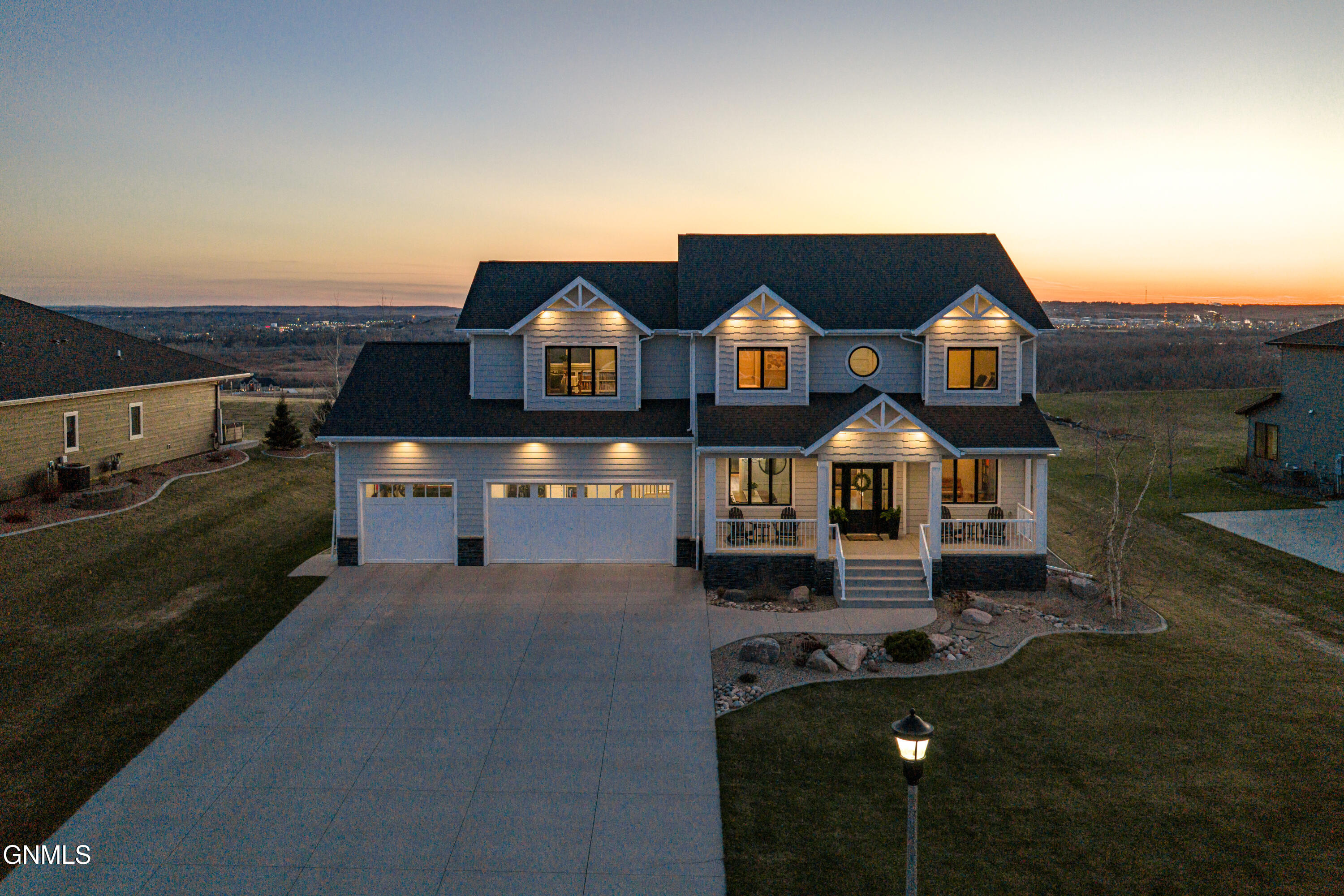 3312 Promontory Drive