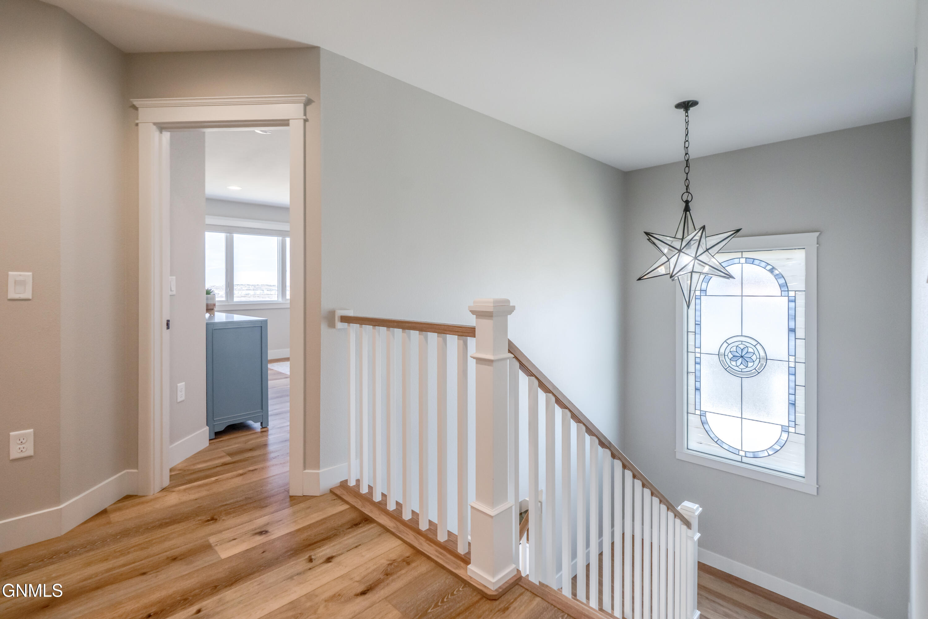 3312 Promontory Drive