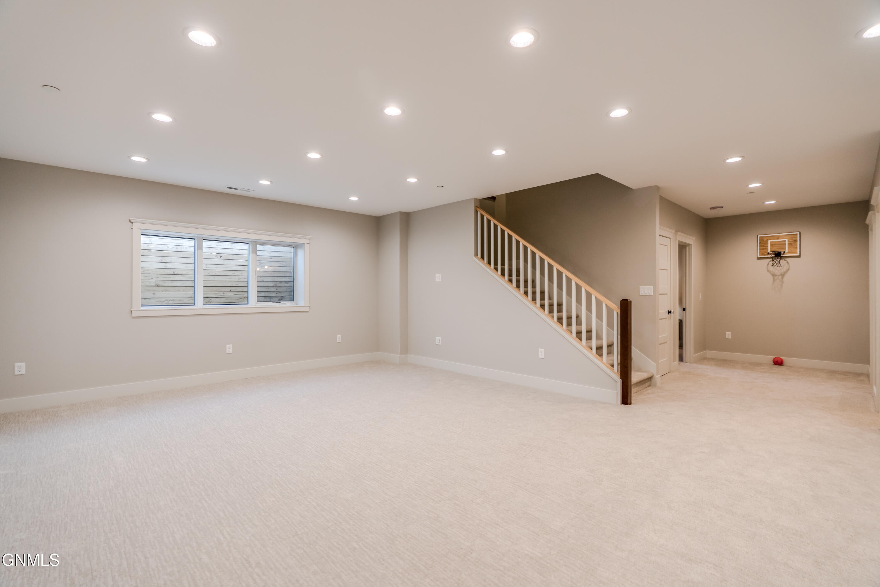 3312 Promontory Drive