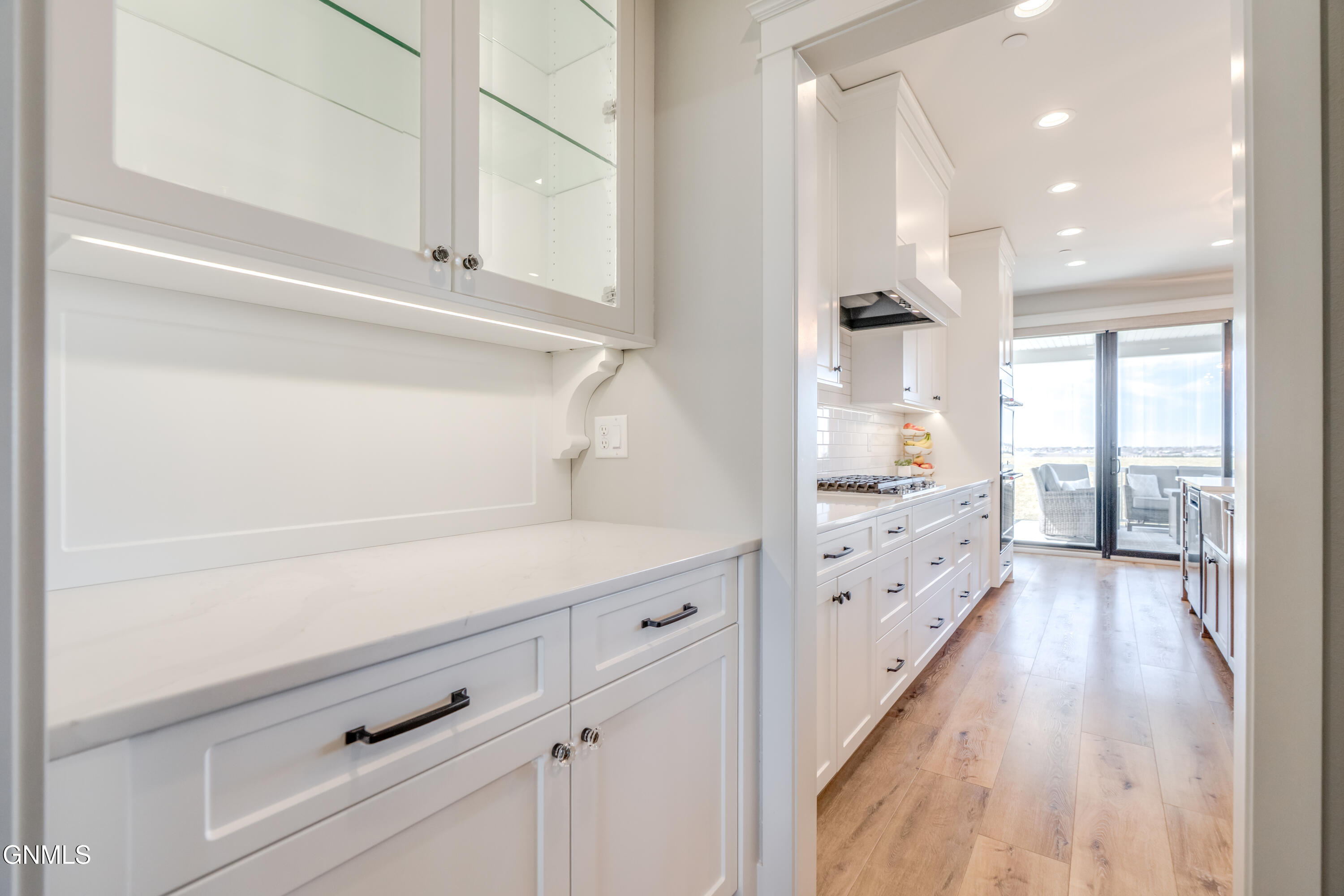 3312 Promontory Drive