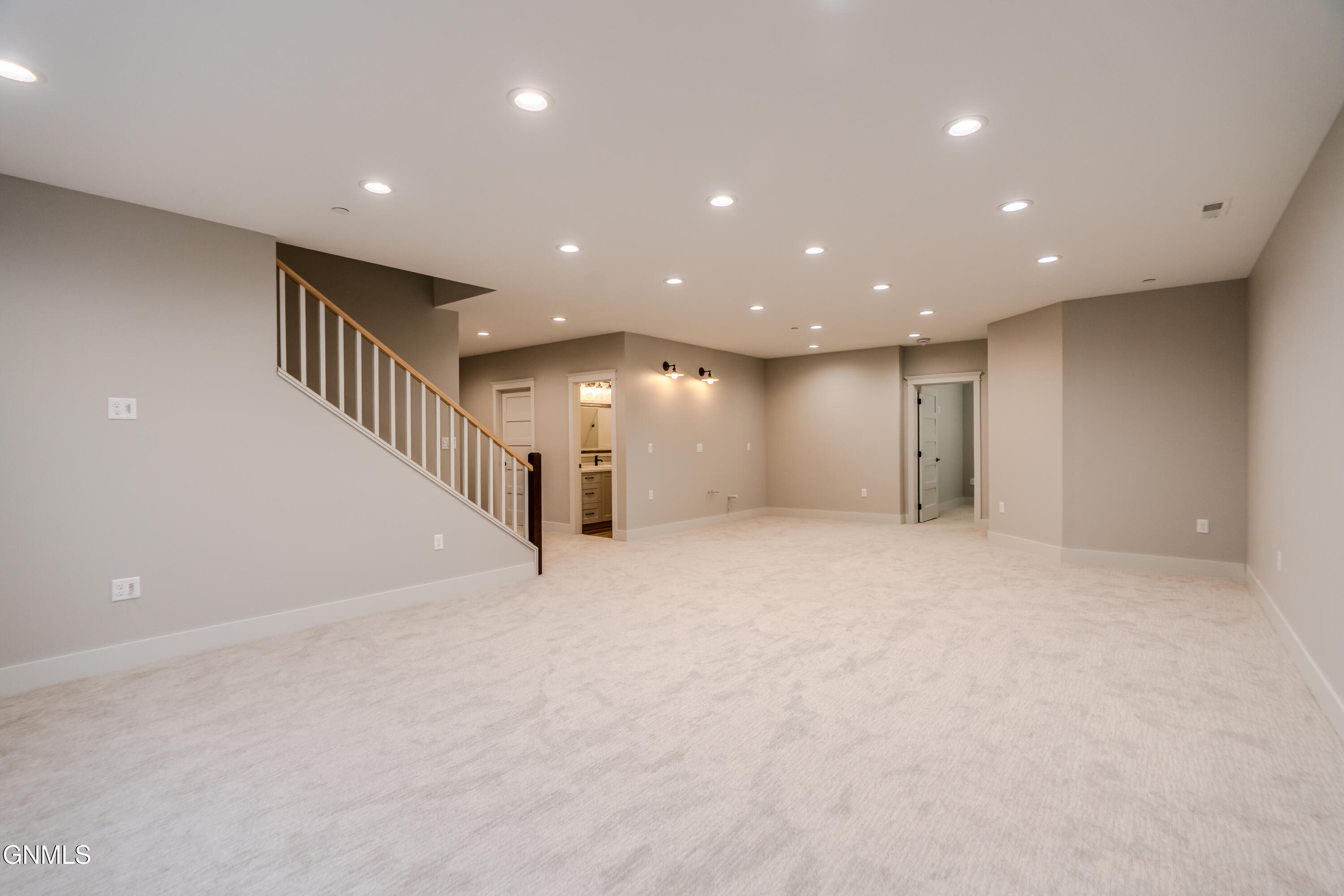 3312 Promontory Drive