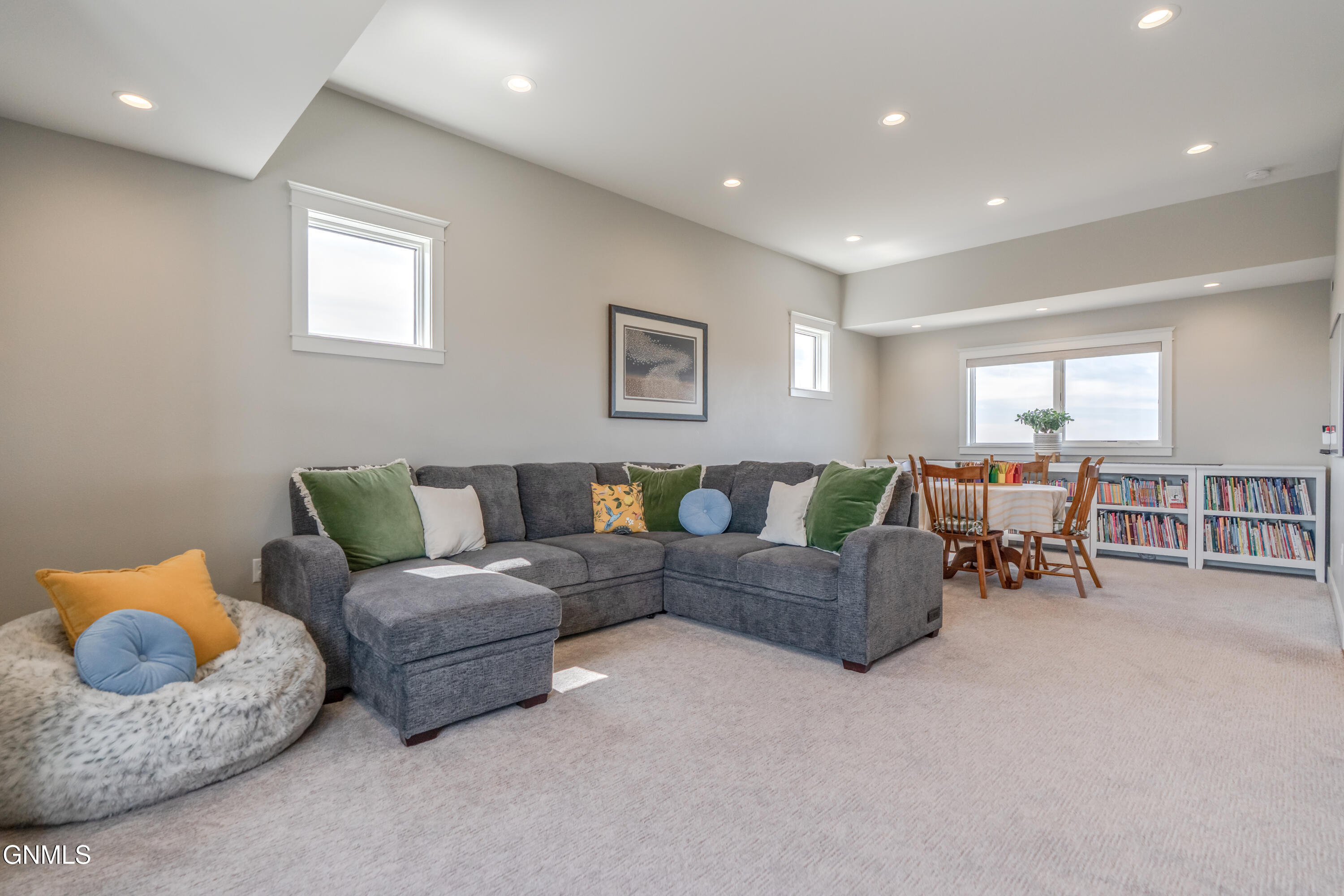 3312 Promontory Drive