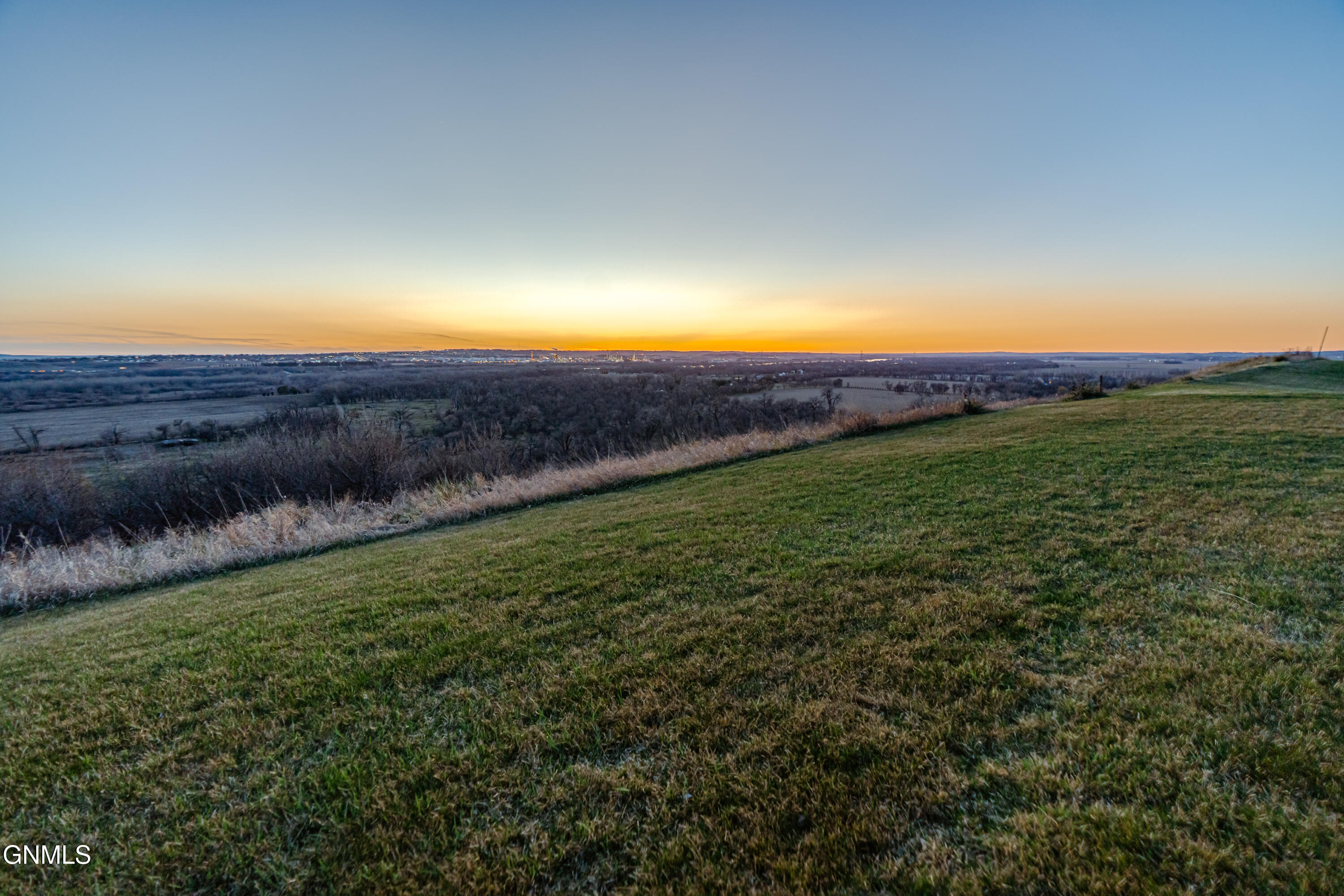 3312 Promontory Drive