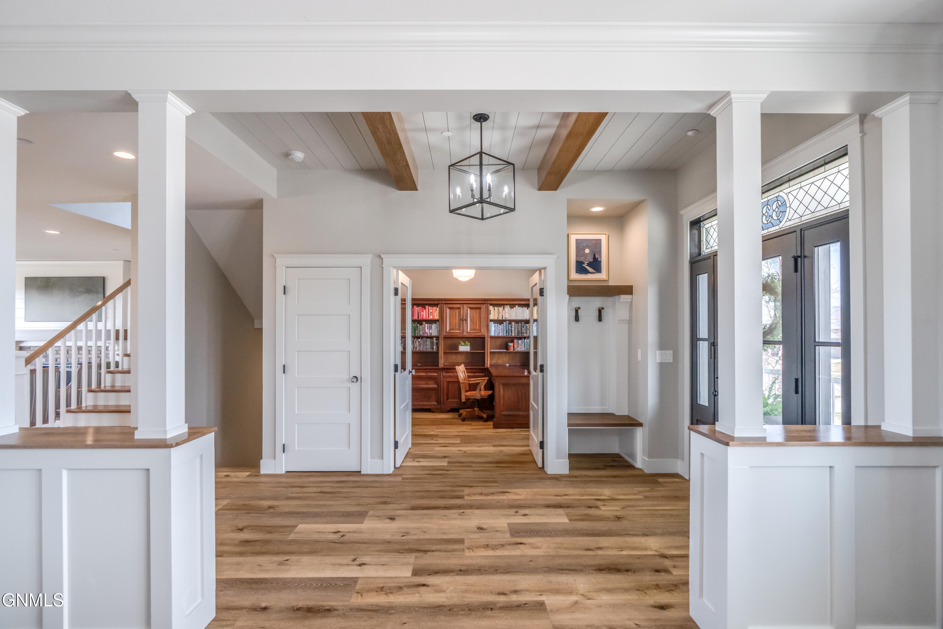 3312 Promontory Drive