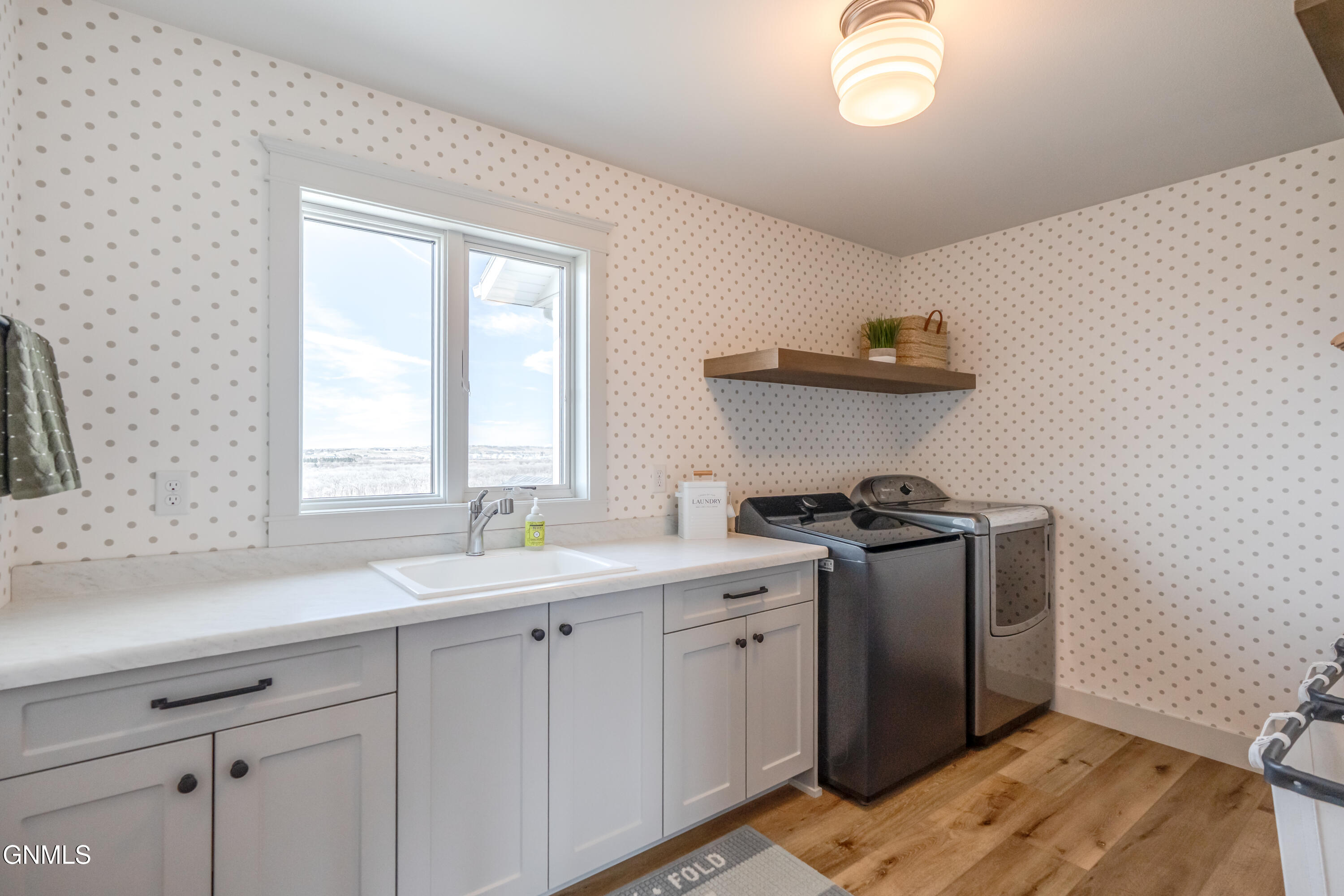 3312 Promontory Drive