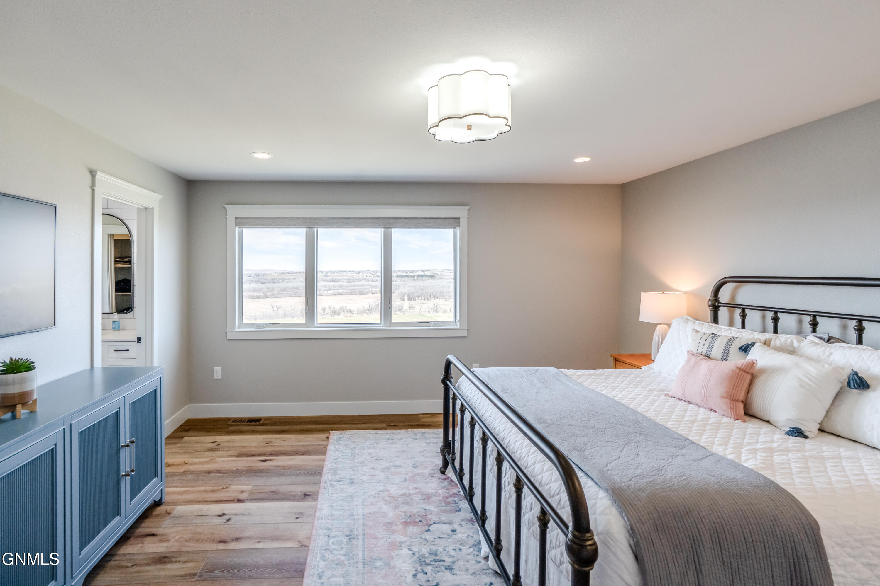 3312 Promontory Drive