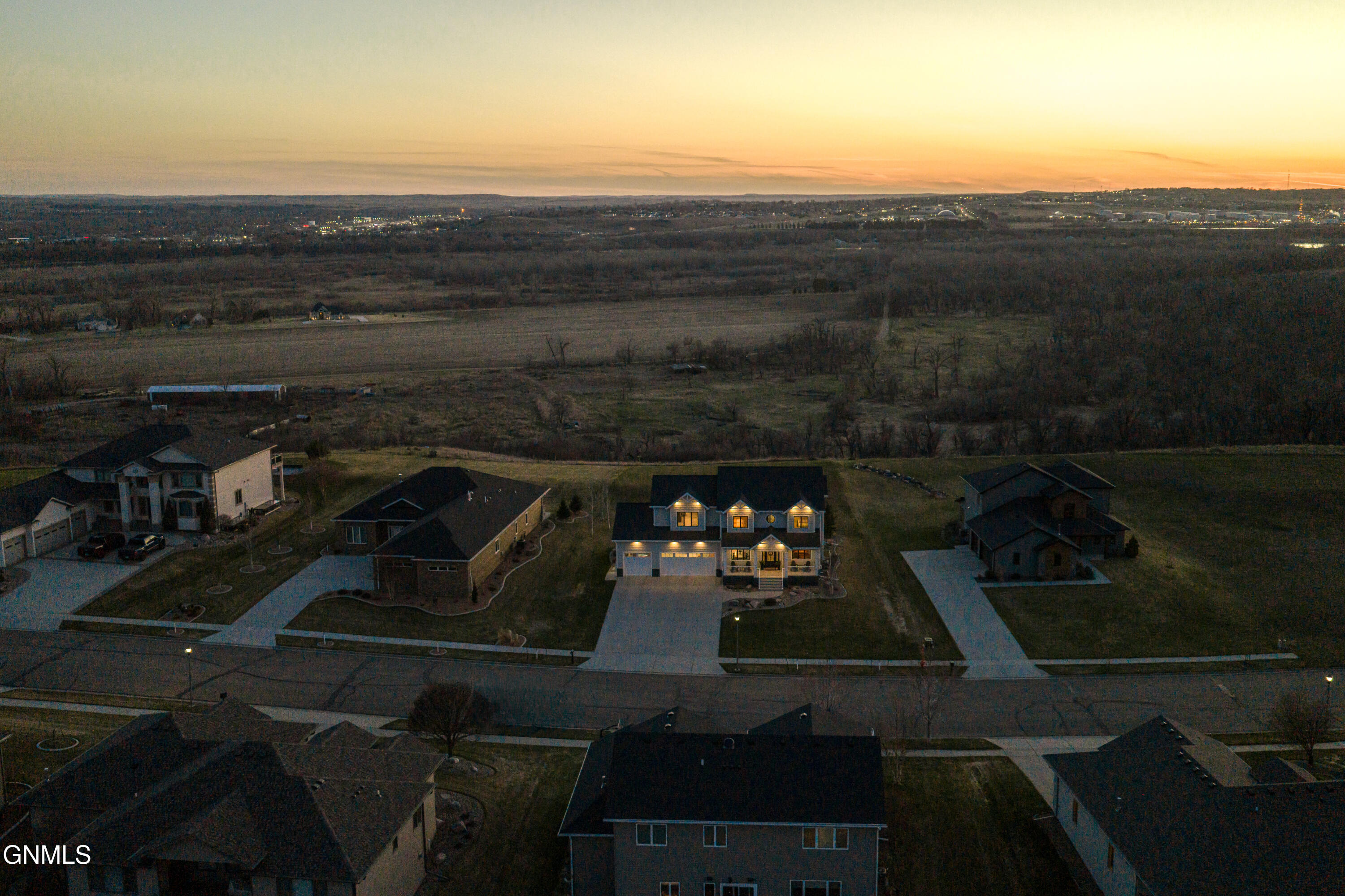 3312 Promontory Drive