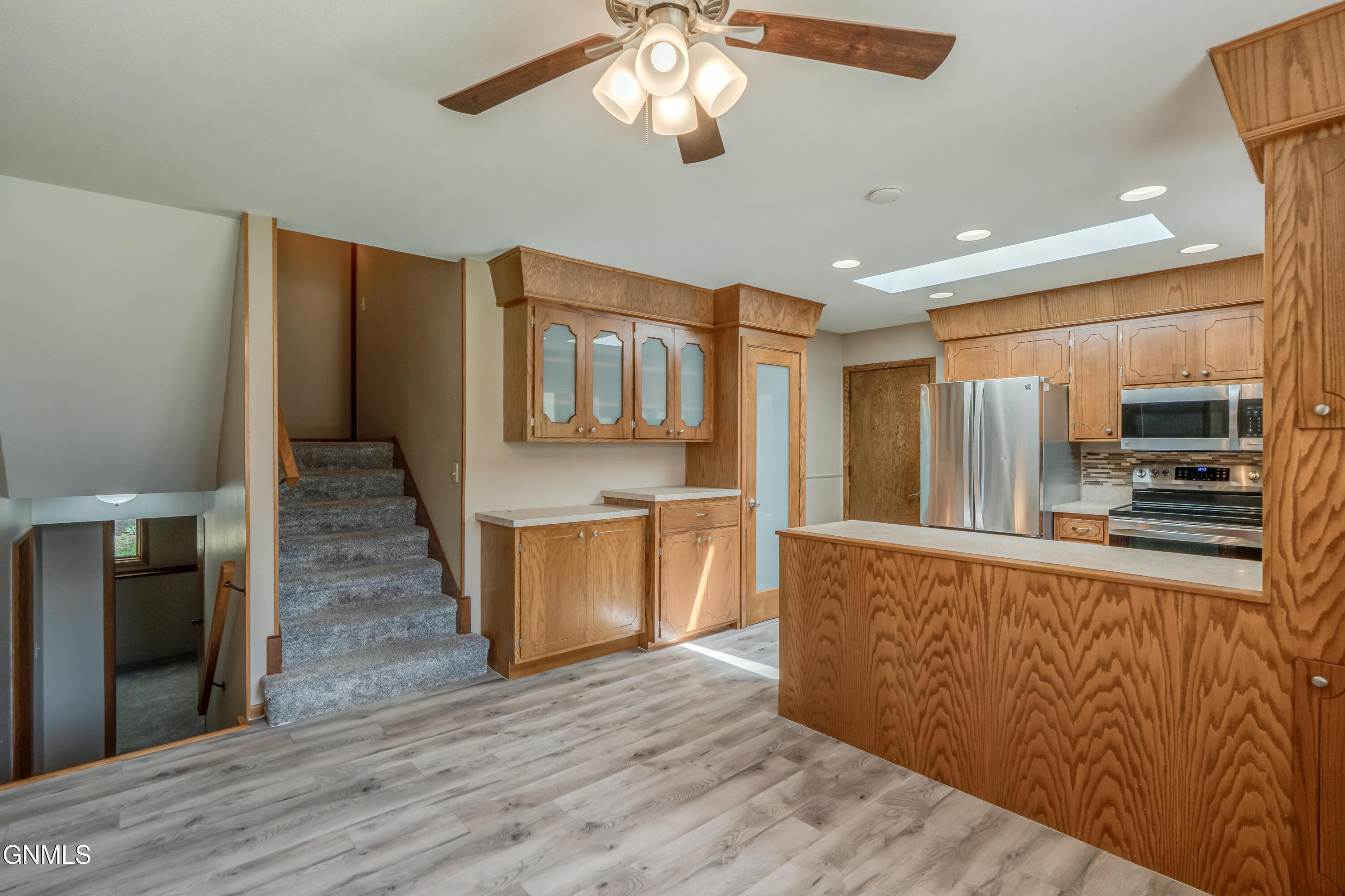 208 Redstone Drive