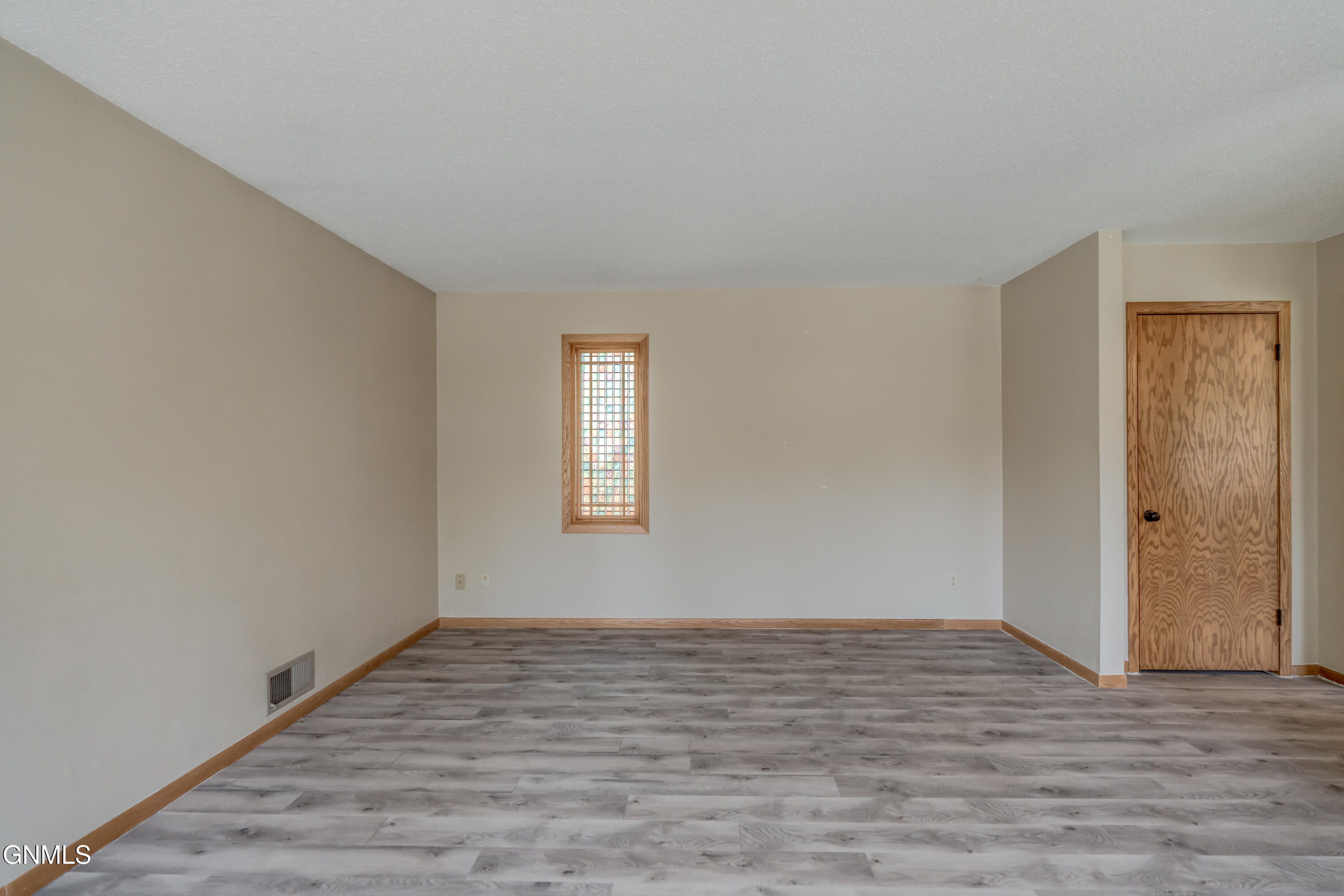 208 Redstone Drive