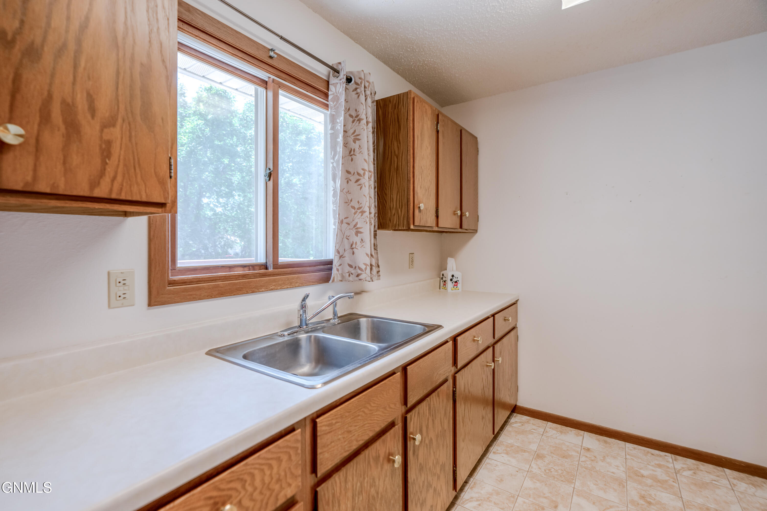 53 Benteen Drive