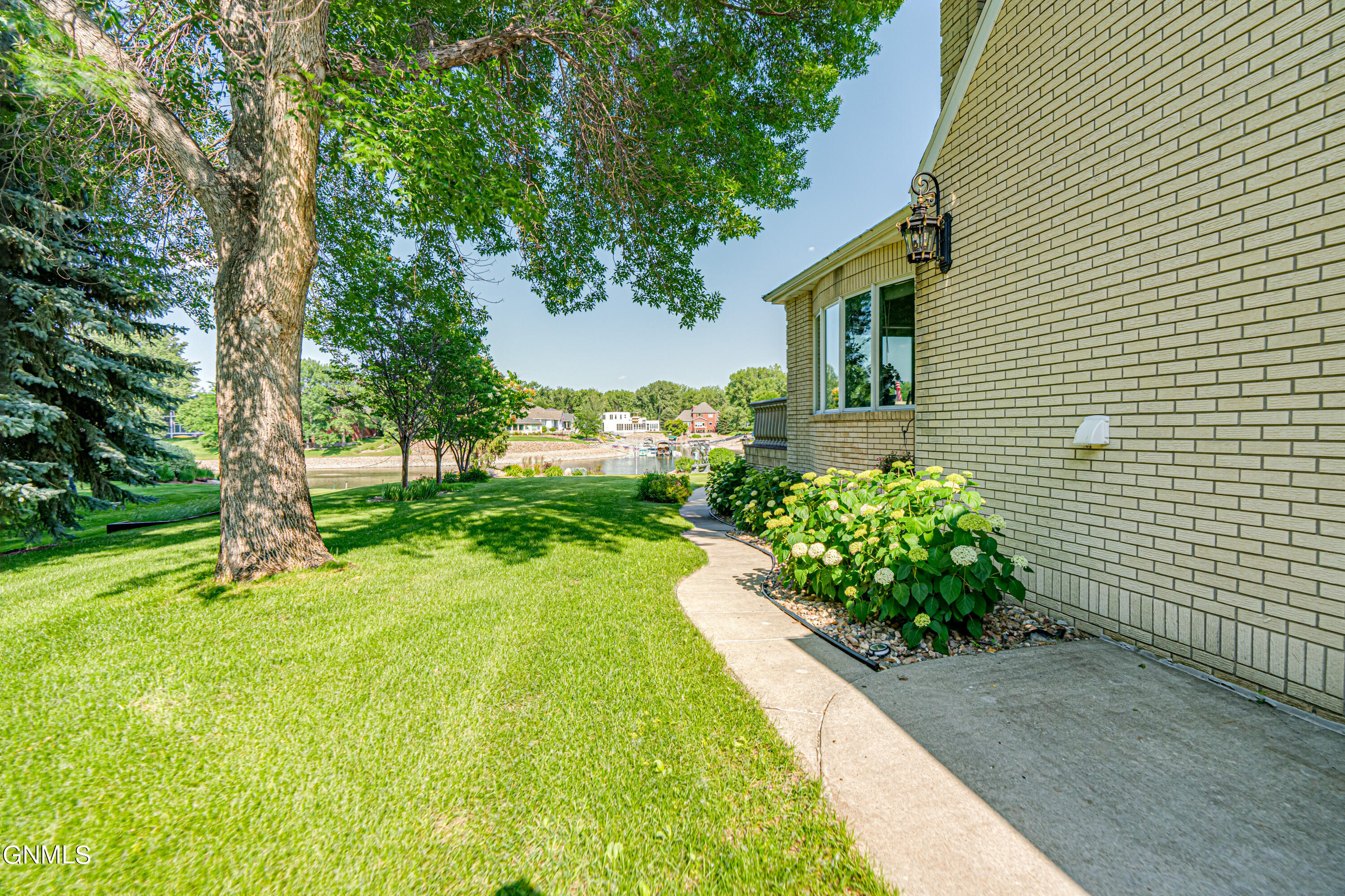 2023 Harbor Drive