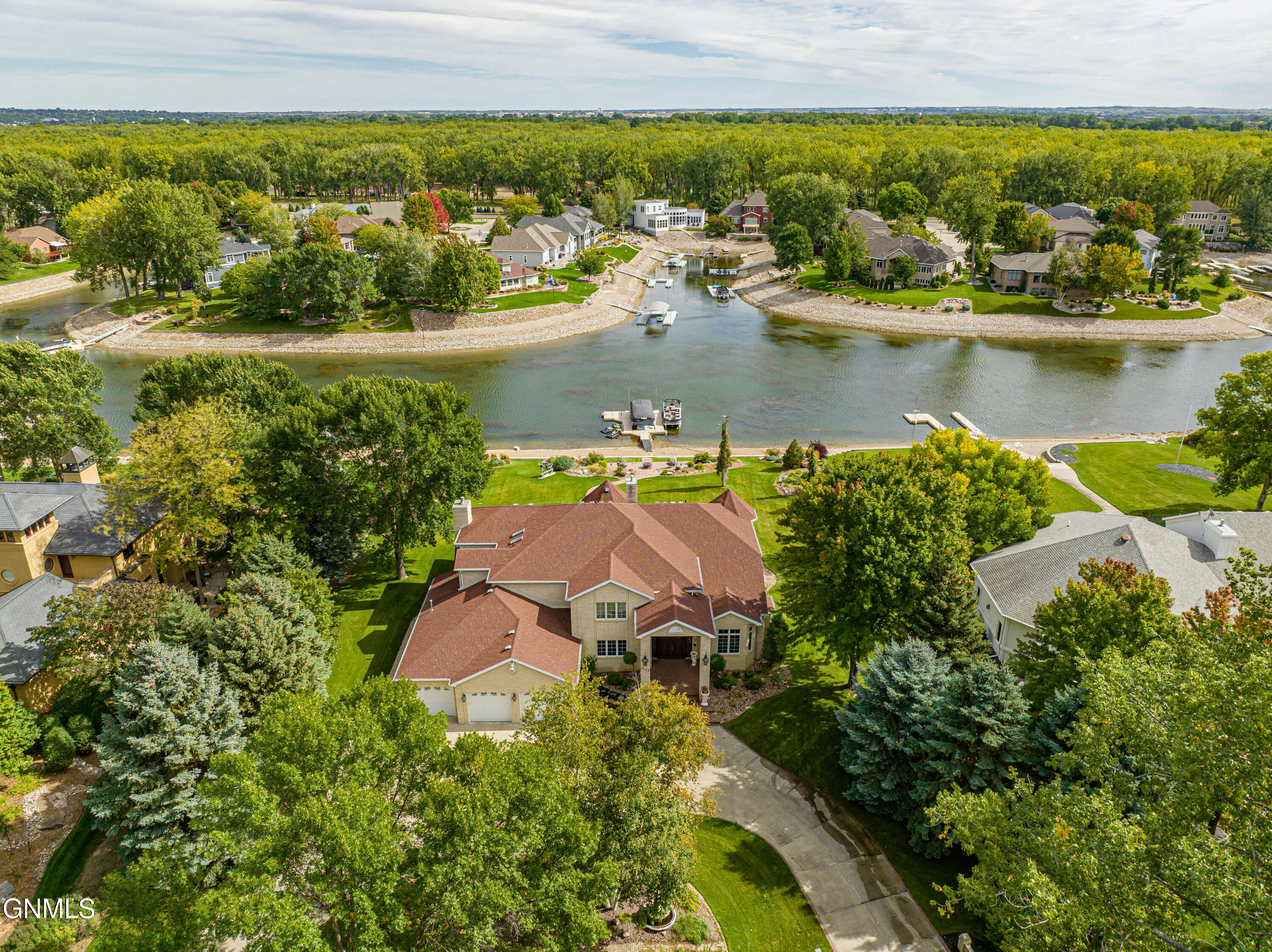 2023 Harbor Drive