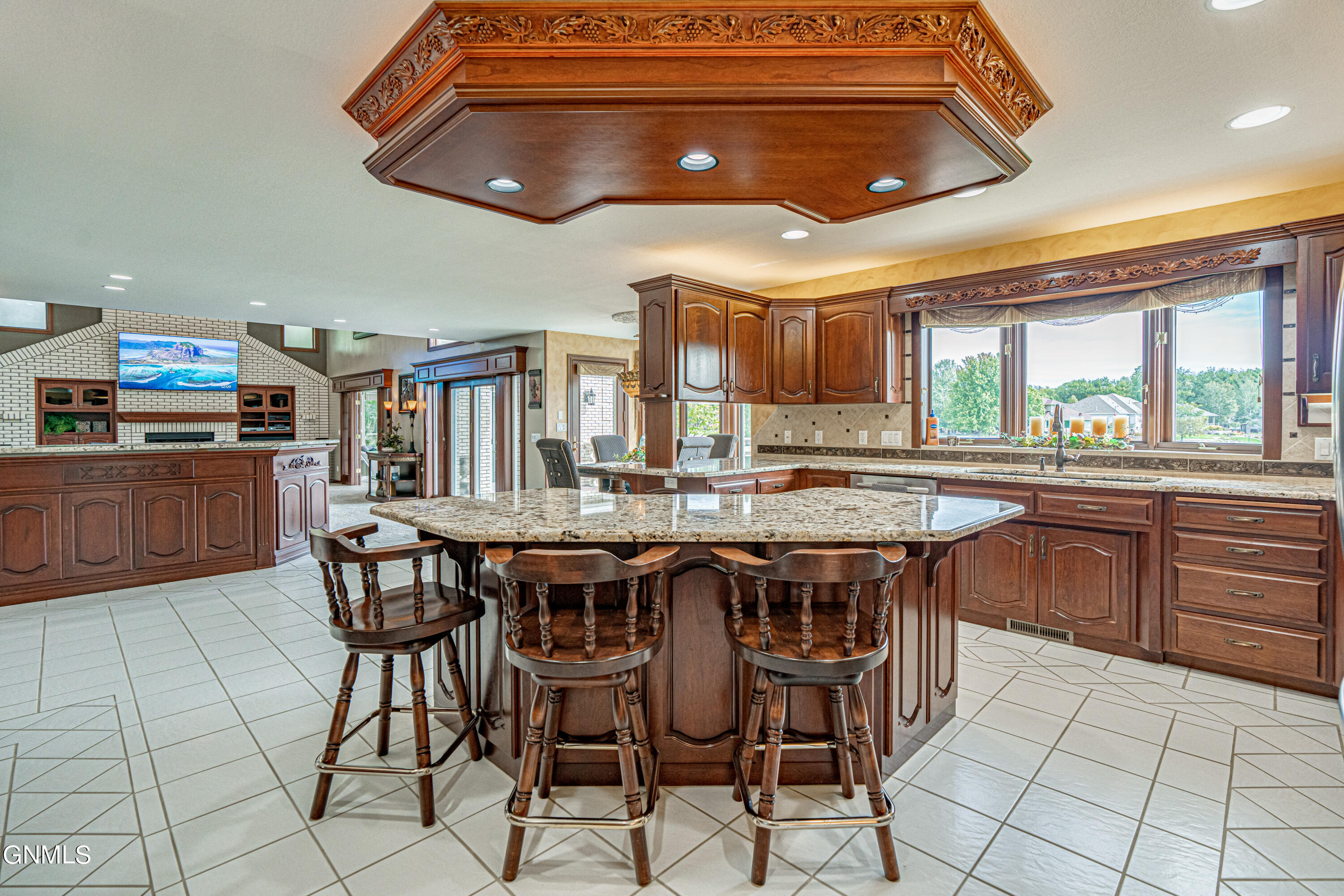 2023 Harbor Drive