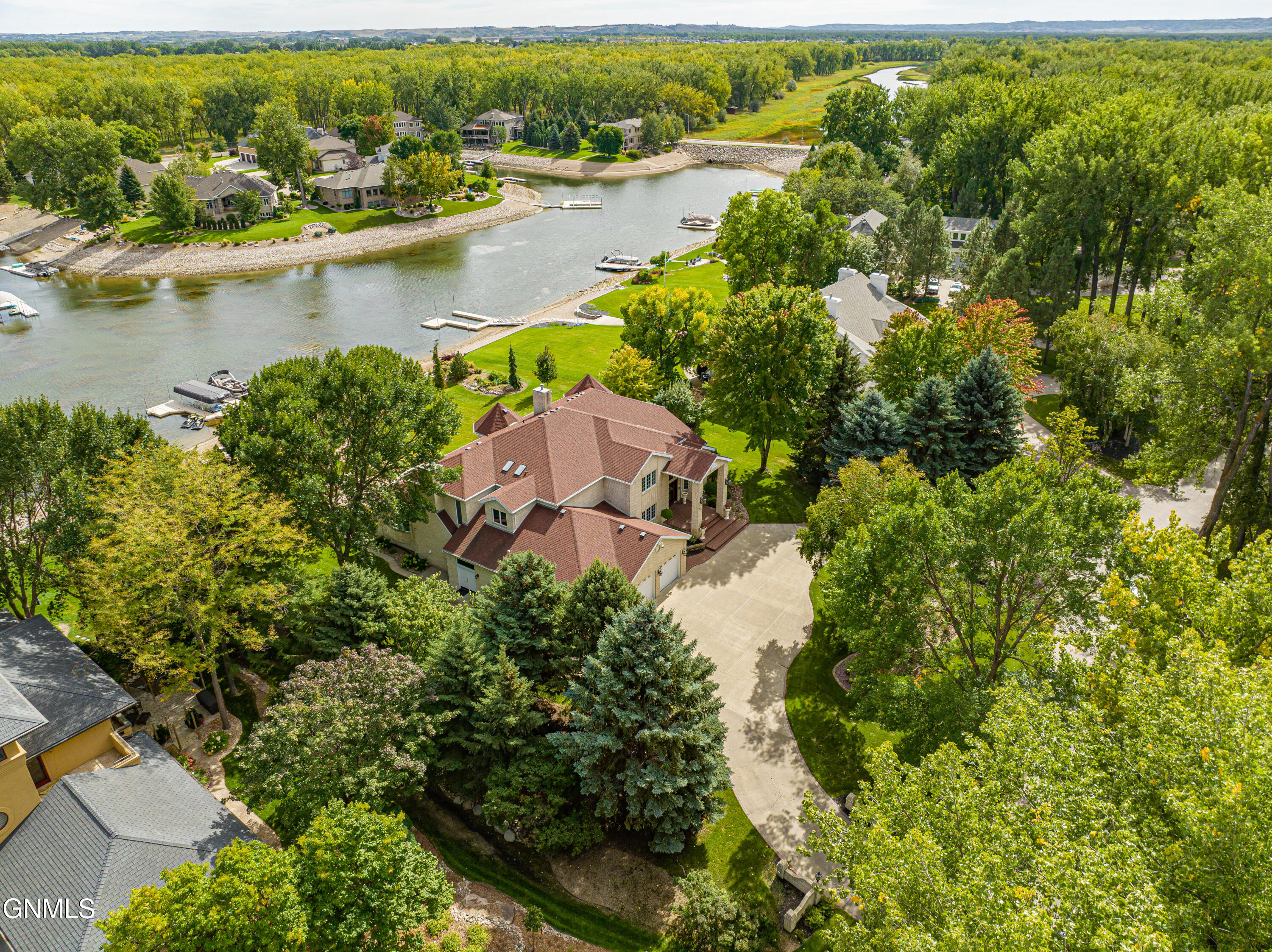 2023 Harbor Drive
