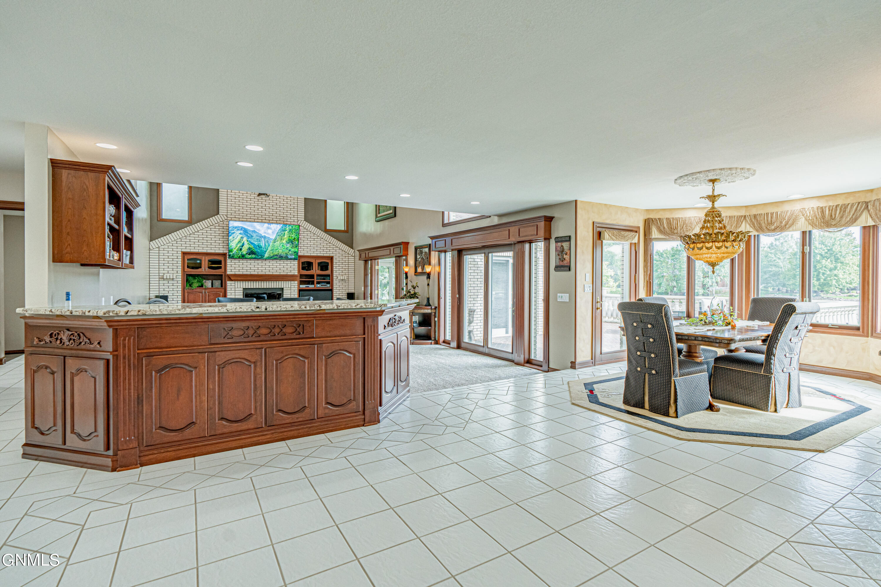 2023 Harbor Drive