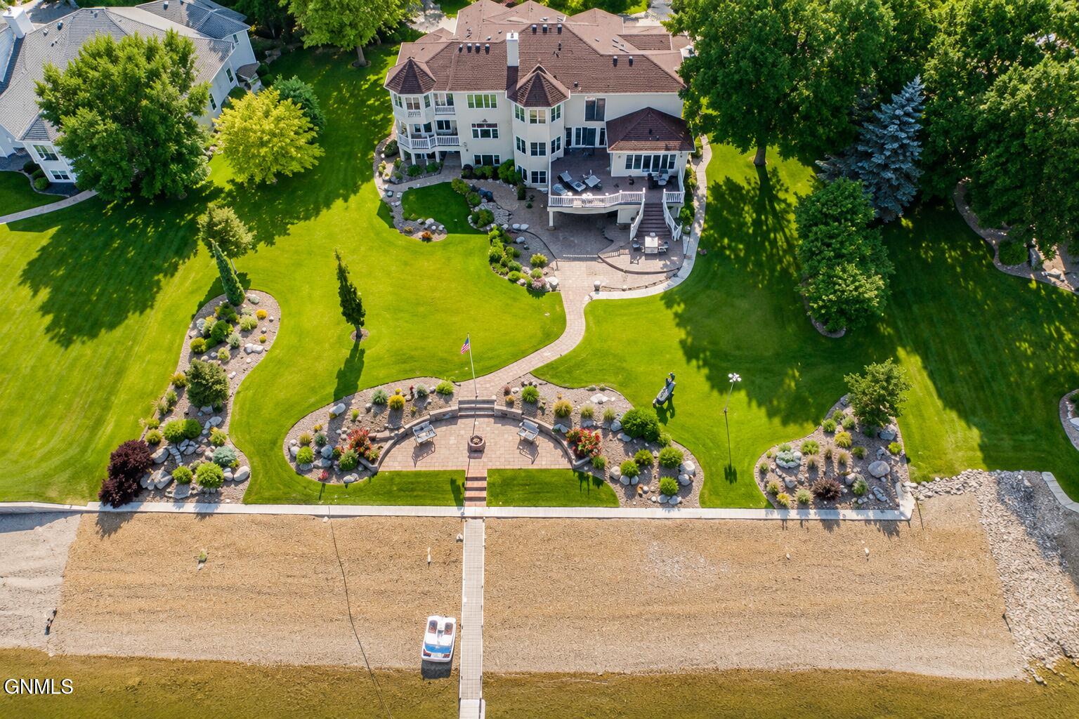 2023 Harbor Drive